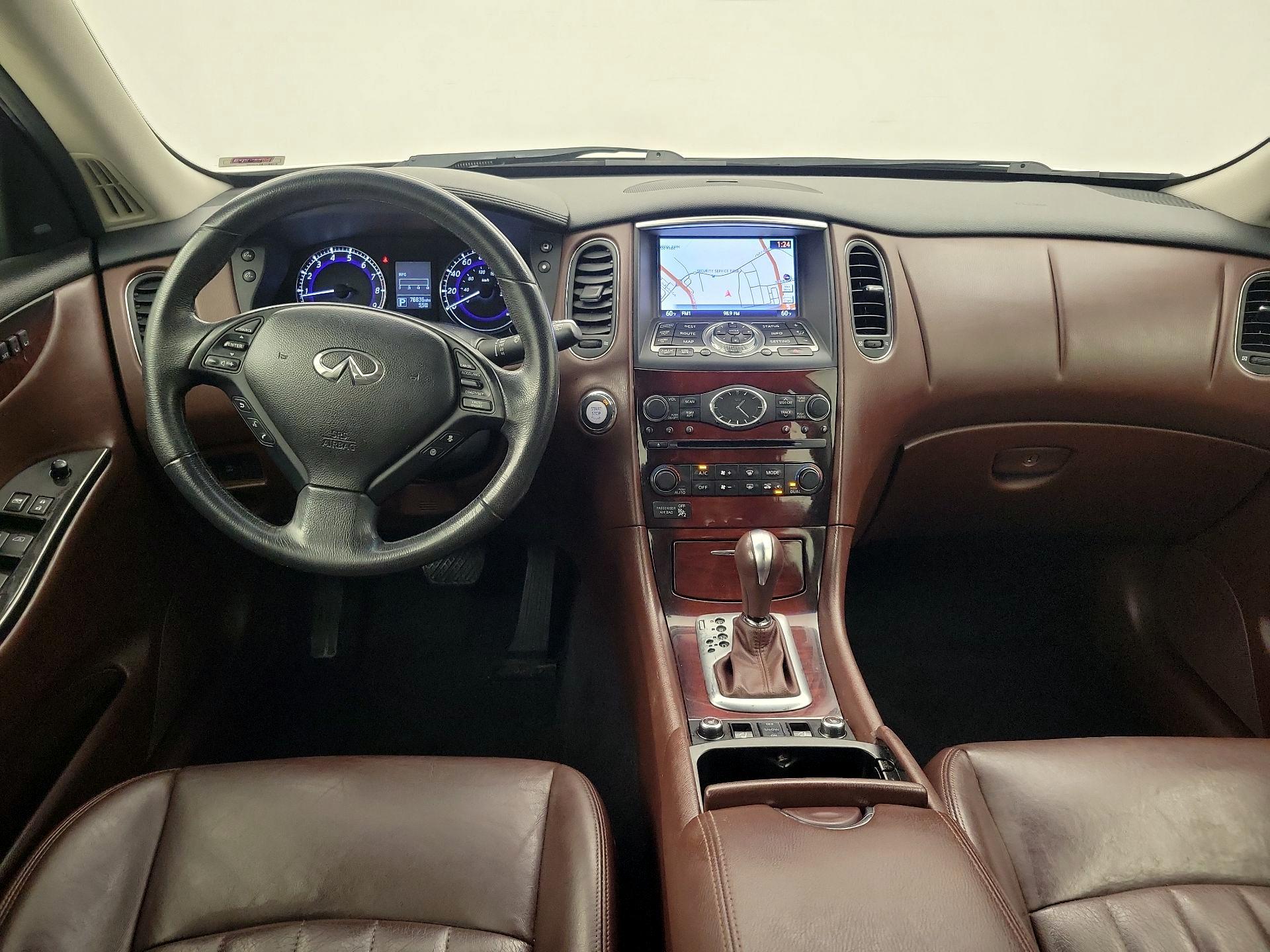 Thumbnail: 2015 INFINITI QX50 - 9