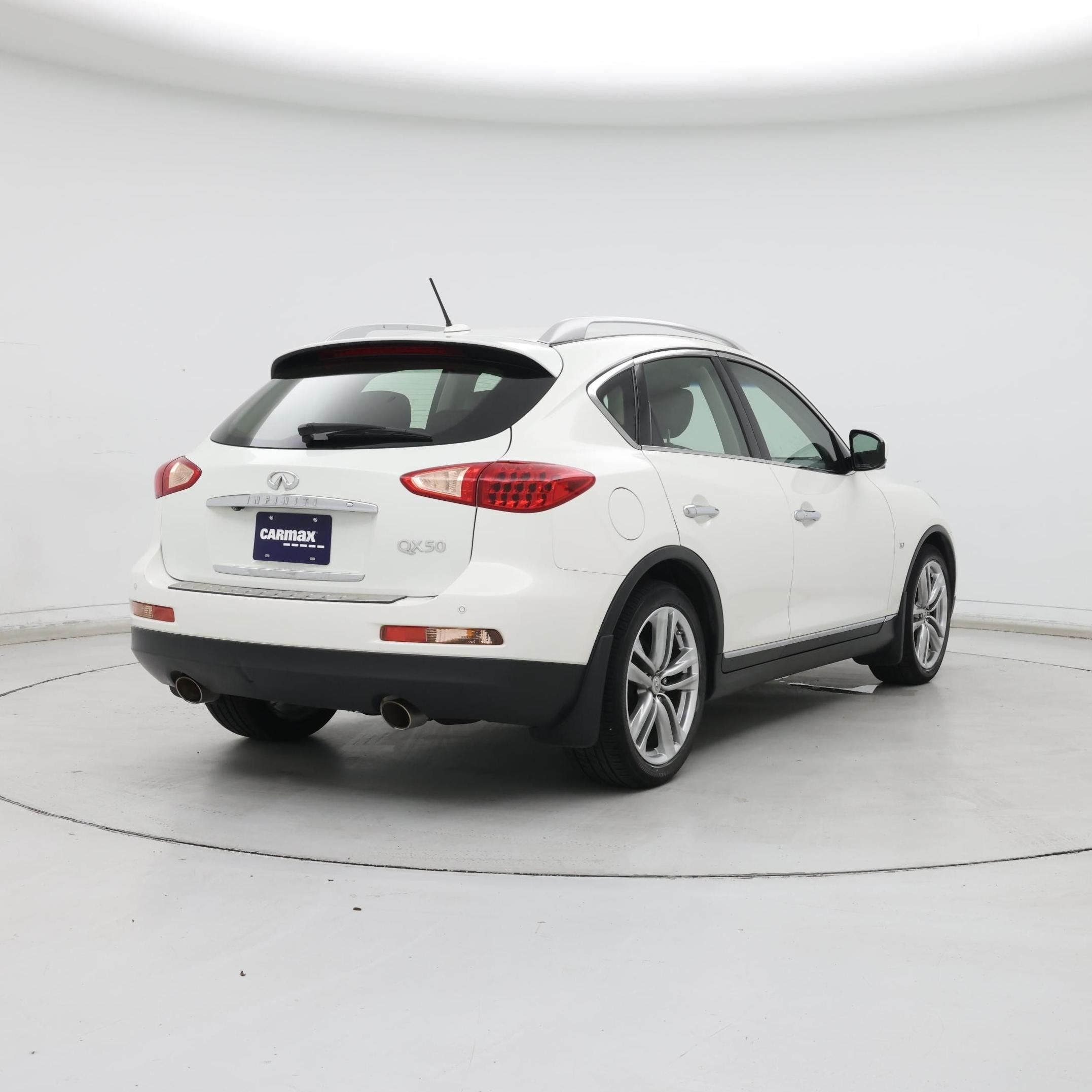 Thumbnail: 2015 INFINITI QX50 - 8