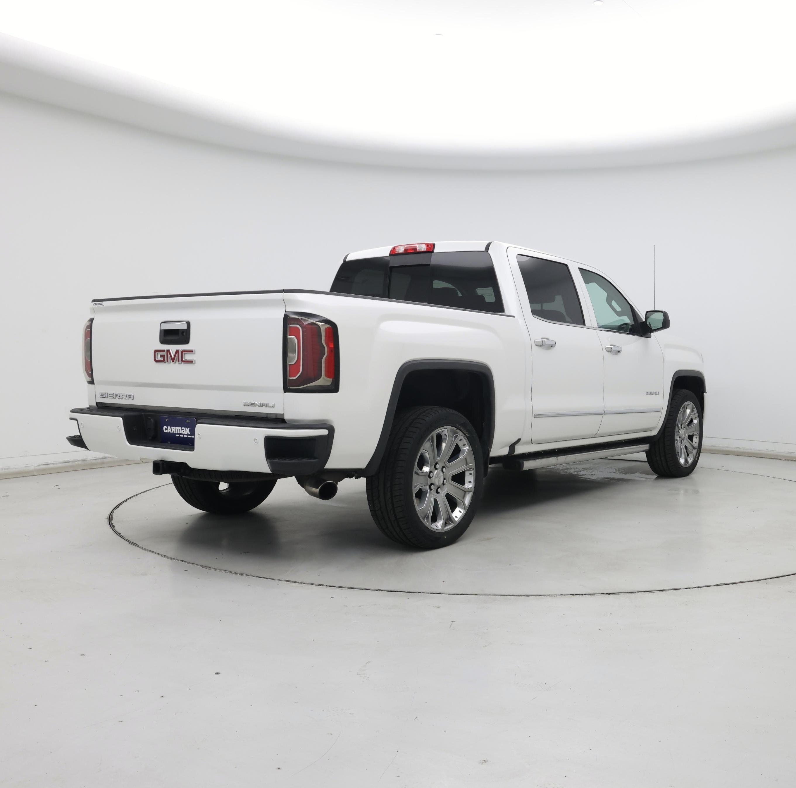 Thumbnail: 2017 GMC Sierra 1500 - 8