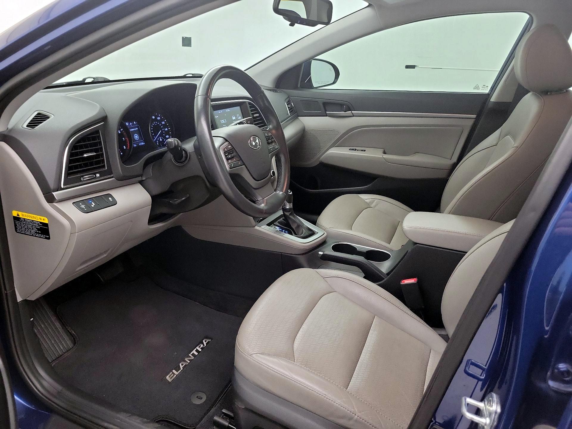 Thumbnail: 2017 Hyundai Elantra - 9