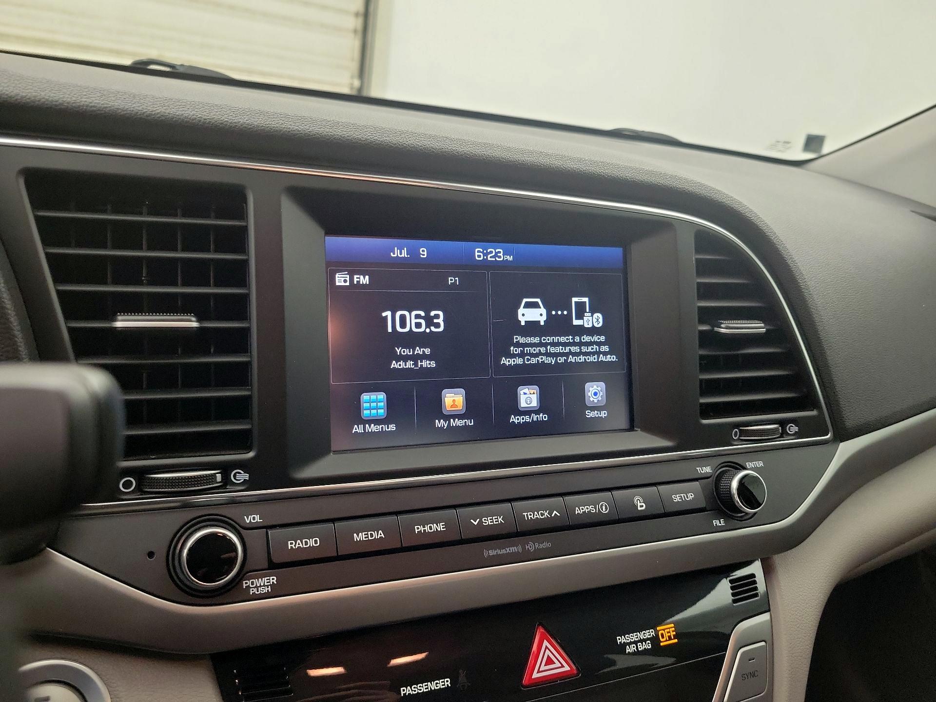 Thumbnail: 2017 Hyundai Elantra - 13