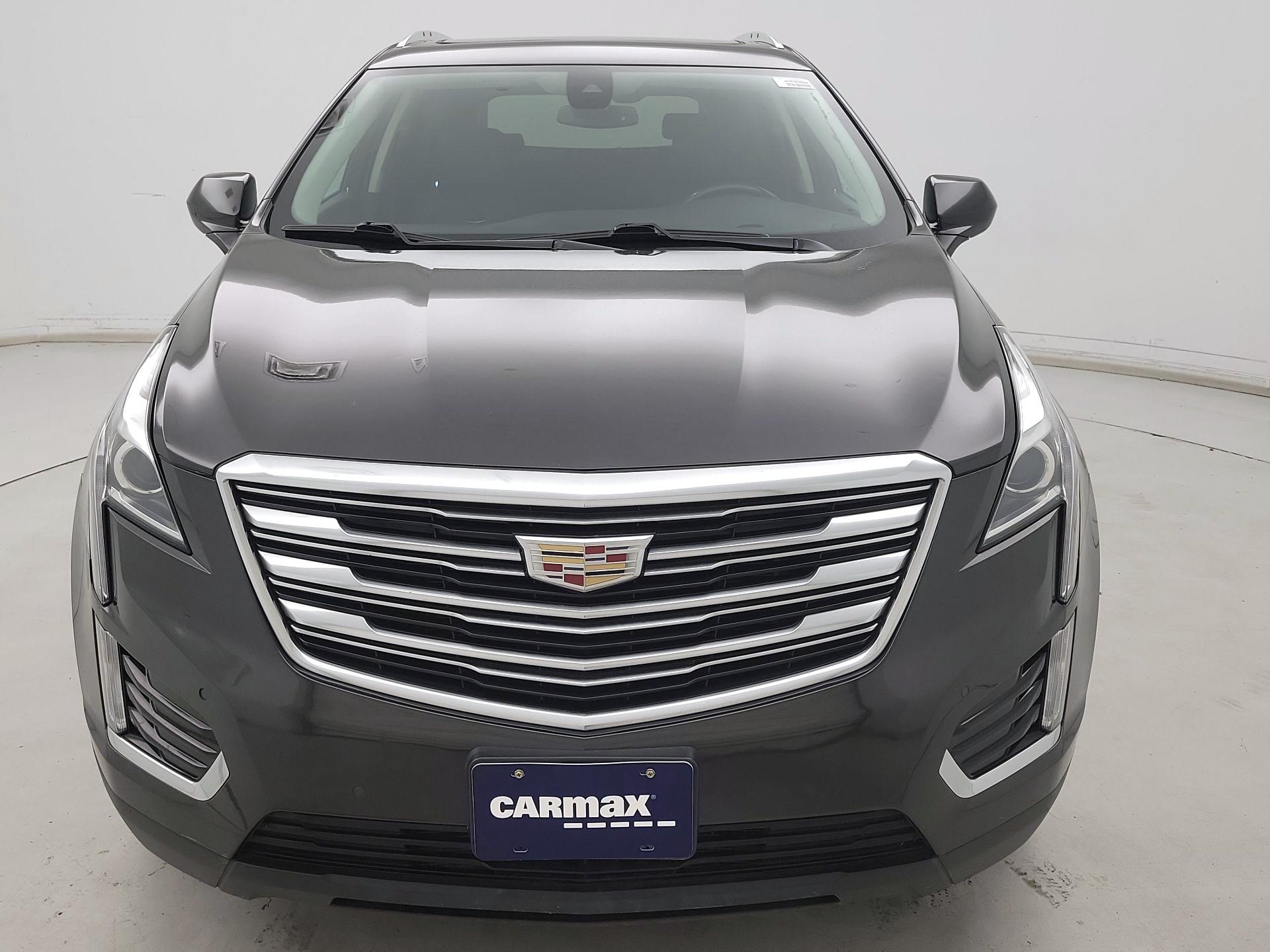 Thumbnail: 2017 Cadillac XT5 - 2