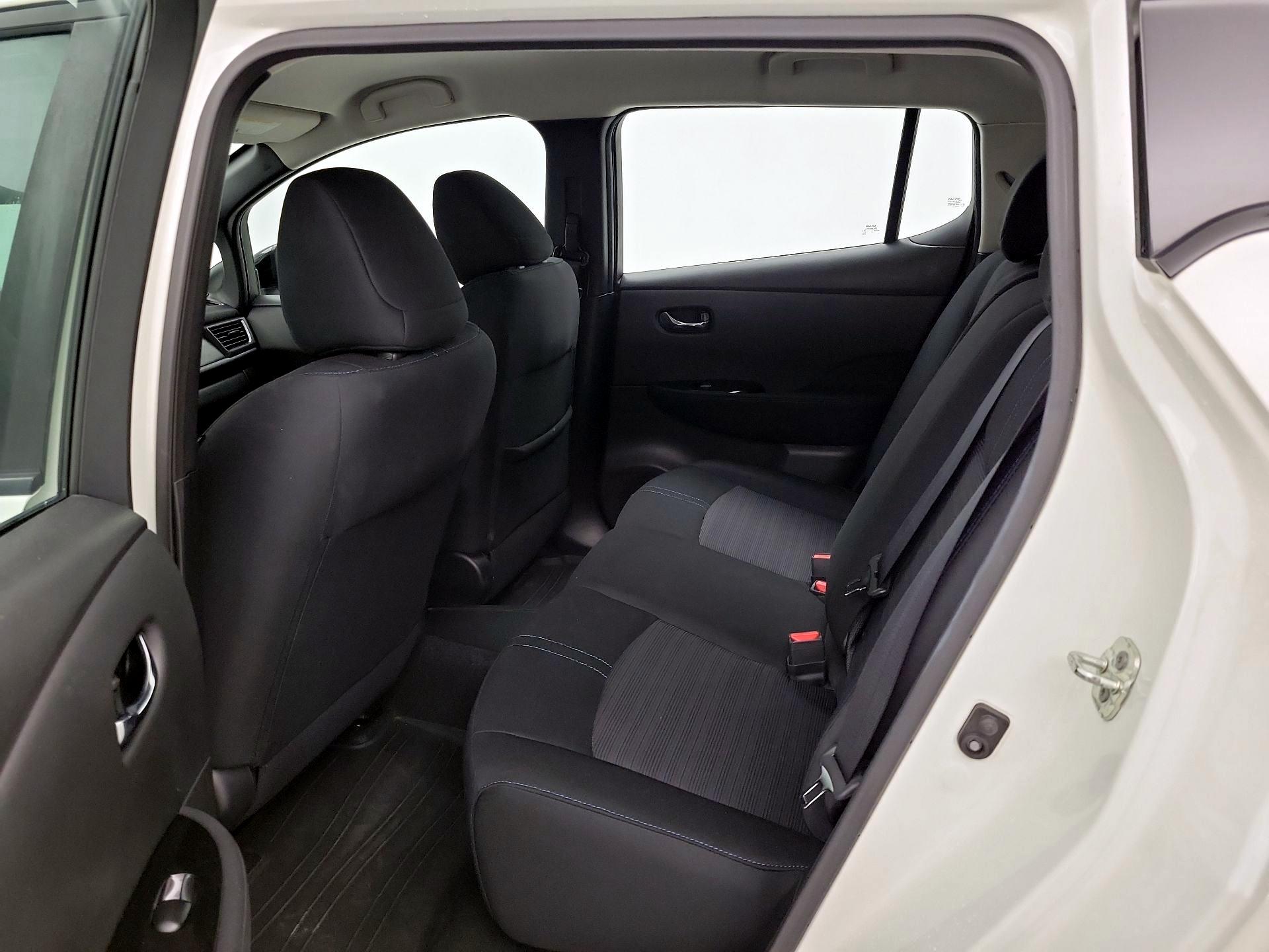 Thumbnail: 2019 Nissan Leaf - 19