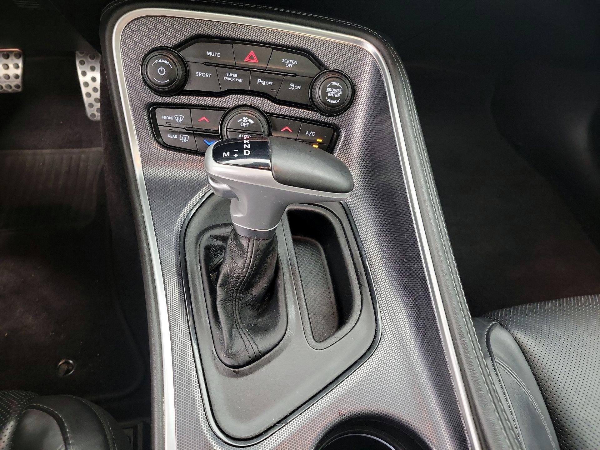 Thumbnail: 2018 Dodge Challenger - 17