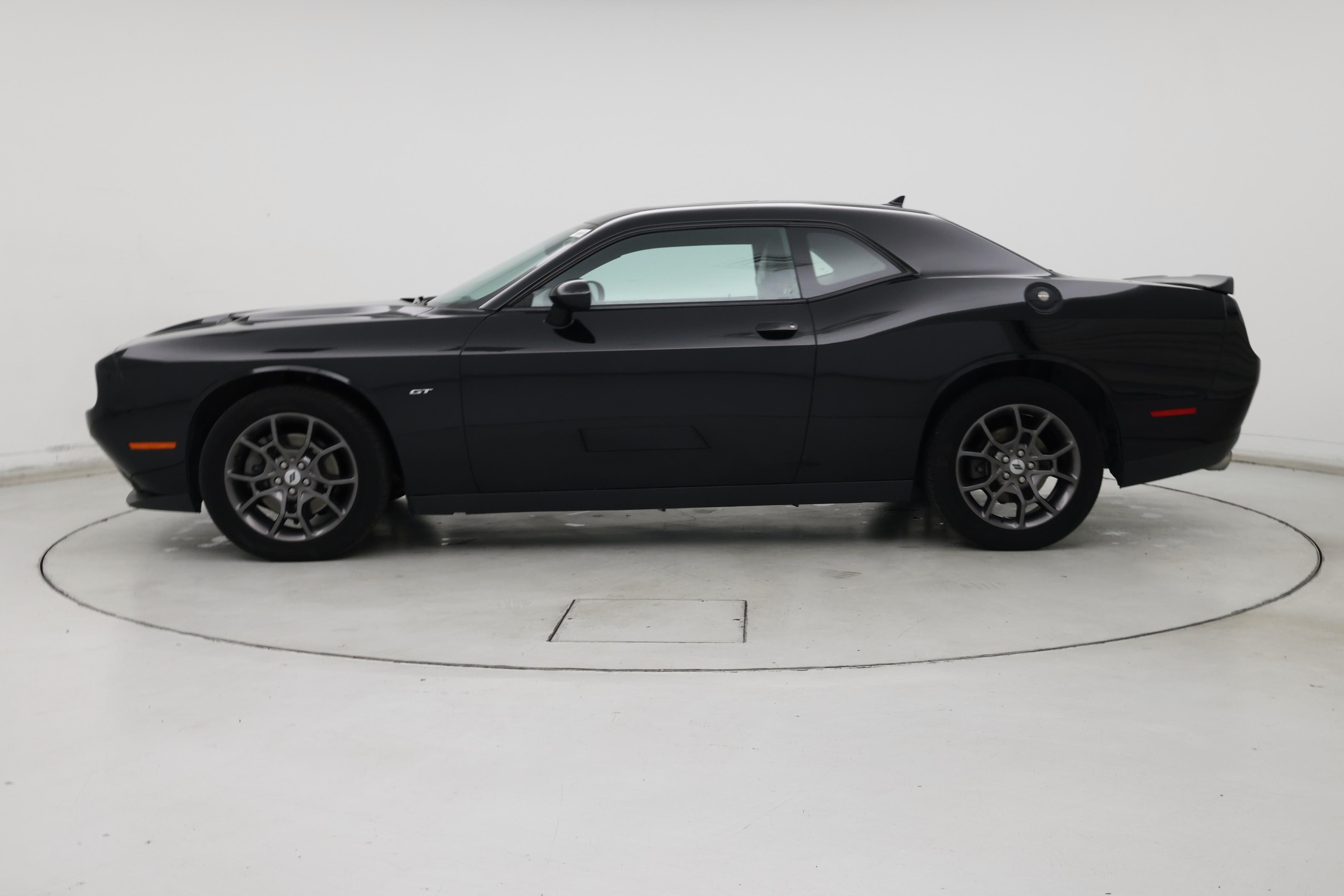 Thumbnail: 2018 Dodge Challenger - 3