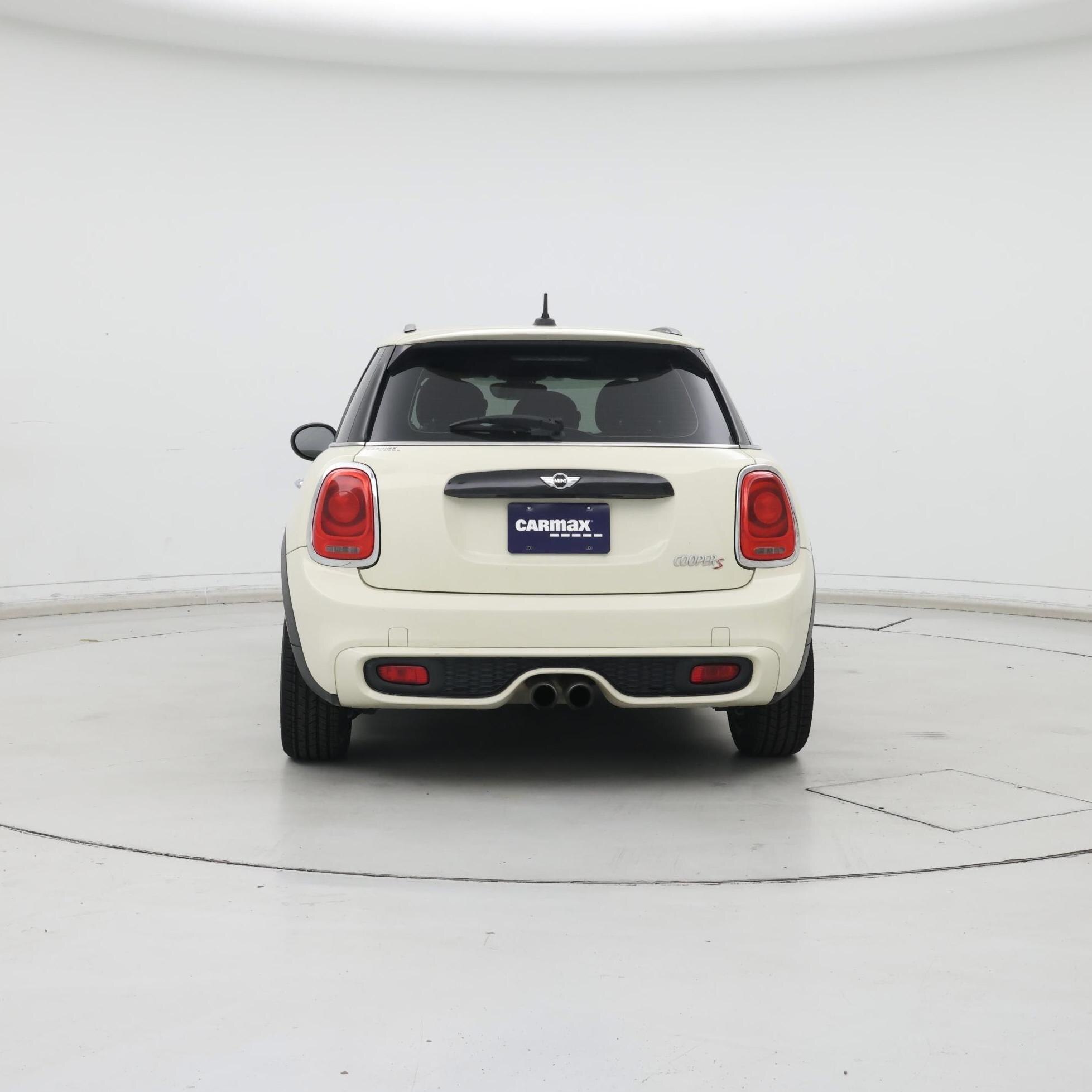 Thumbnail: 2017 MINI Cooper Hardtop - 6
