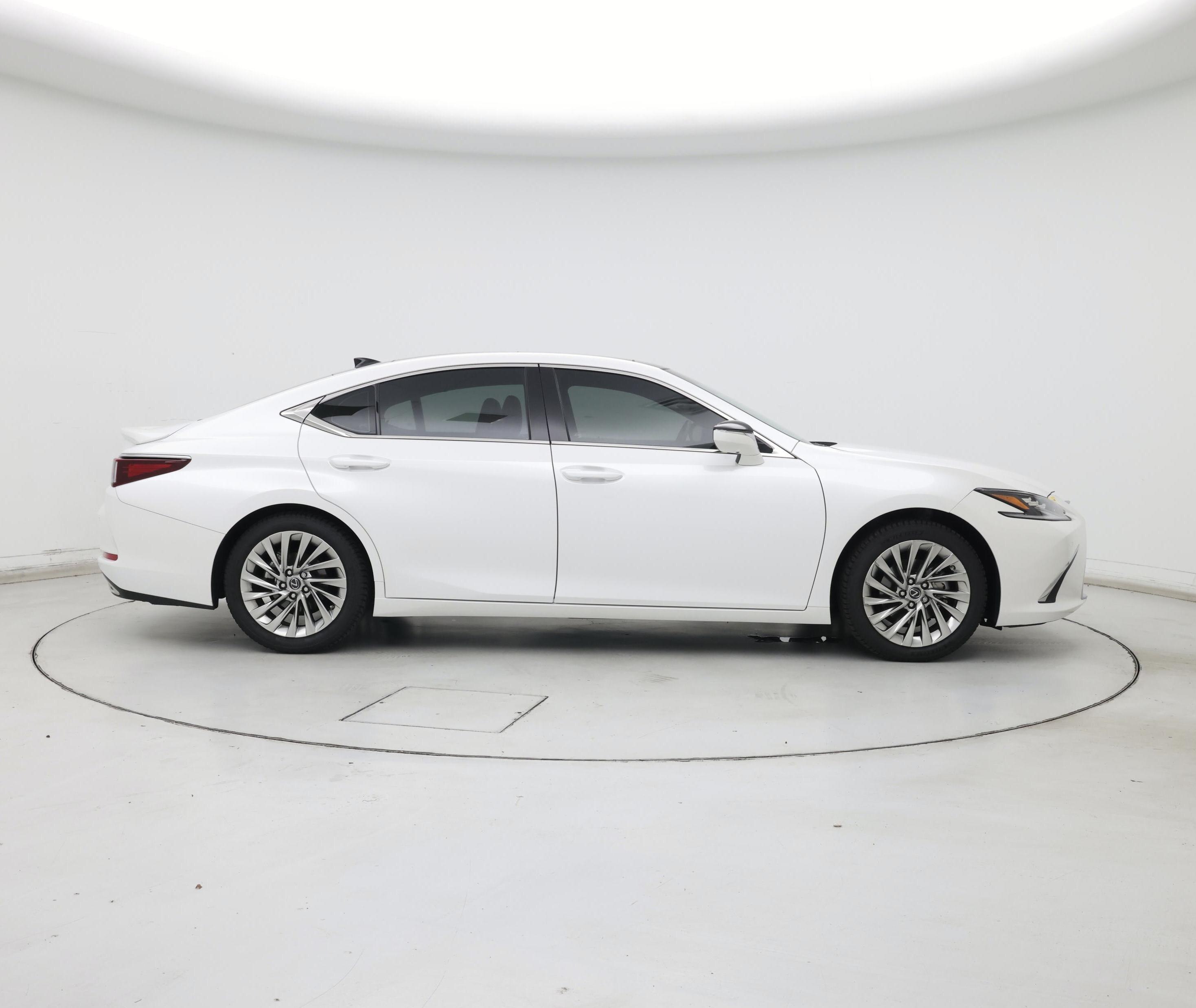 Thumbnail: 2023 Lexus ES - 7