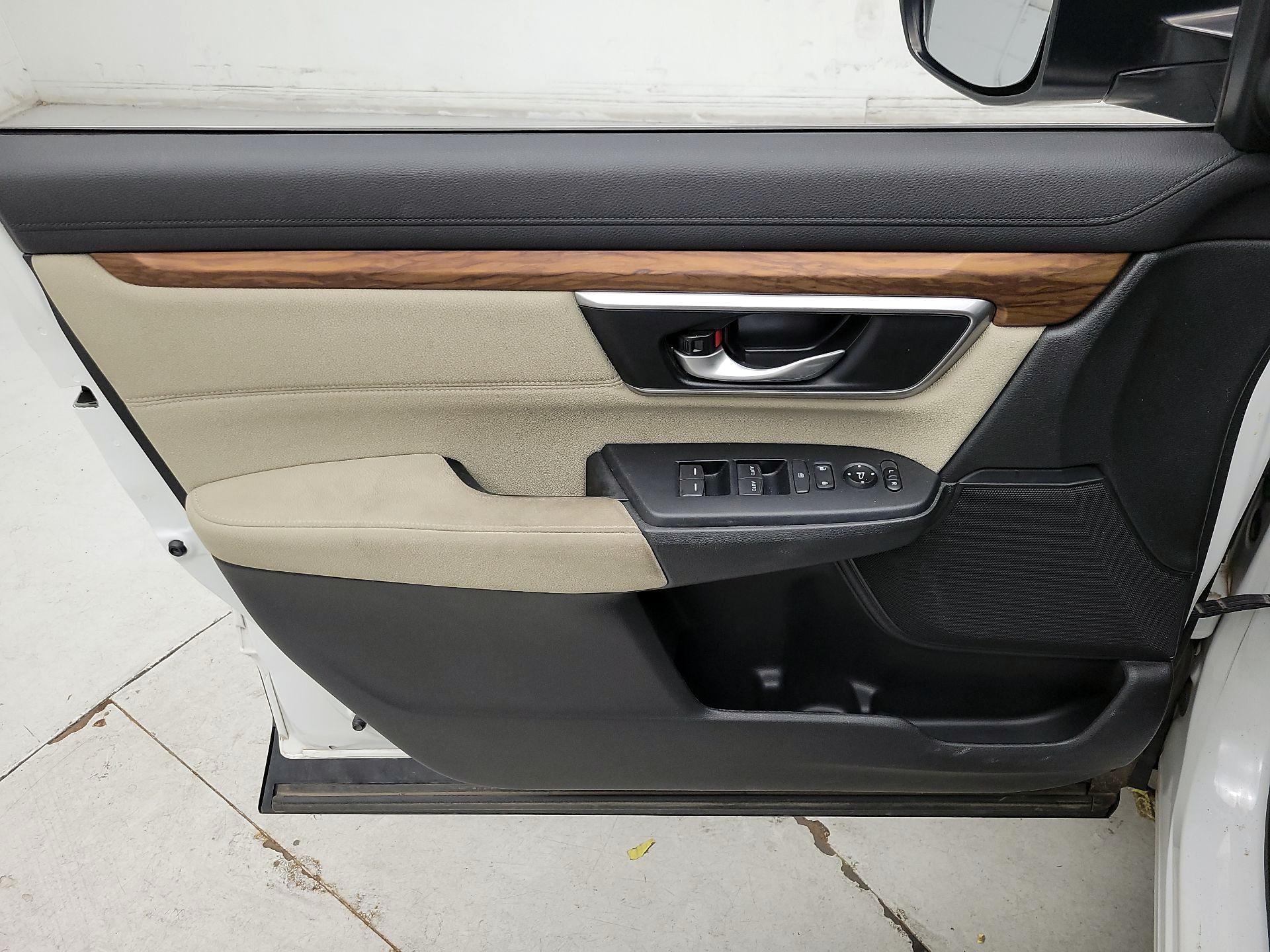 Thumbnail: 2019 Honda CR-V - 12