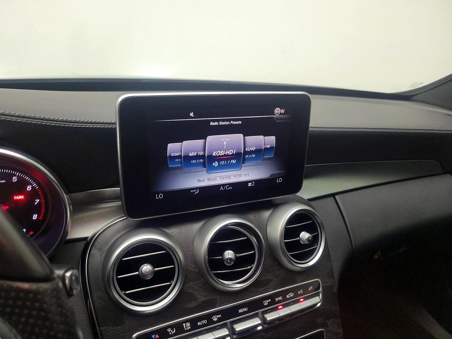 Thumbnail: 2016 Mercedes-Benz C-Class - 16
