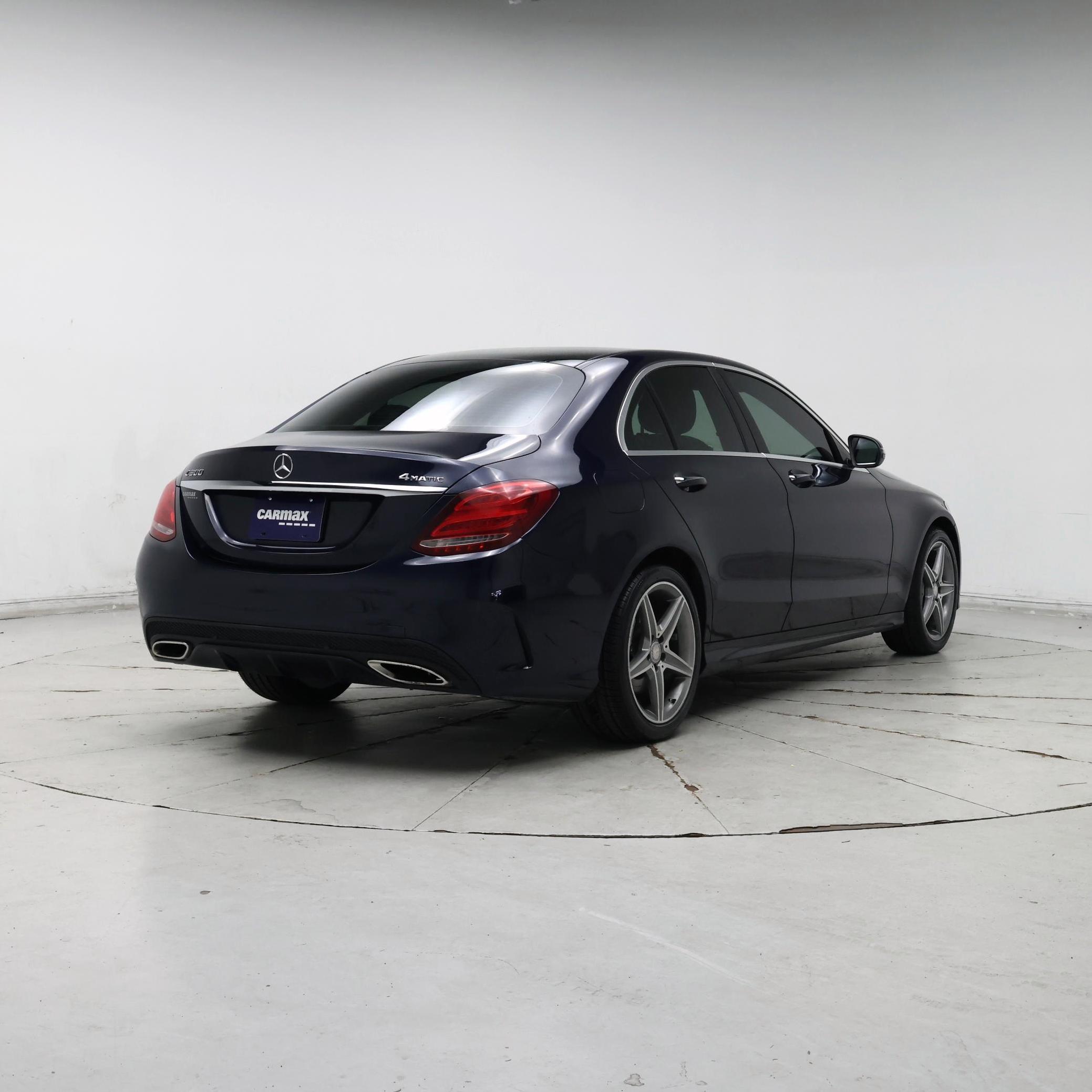 Thumbnail: 2016 Mercedes-Benz C-Class - 8