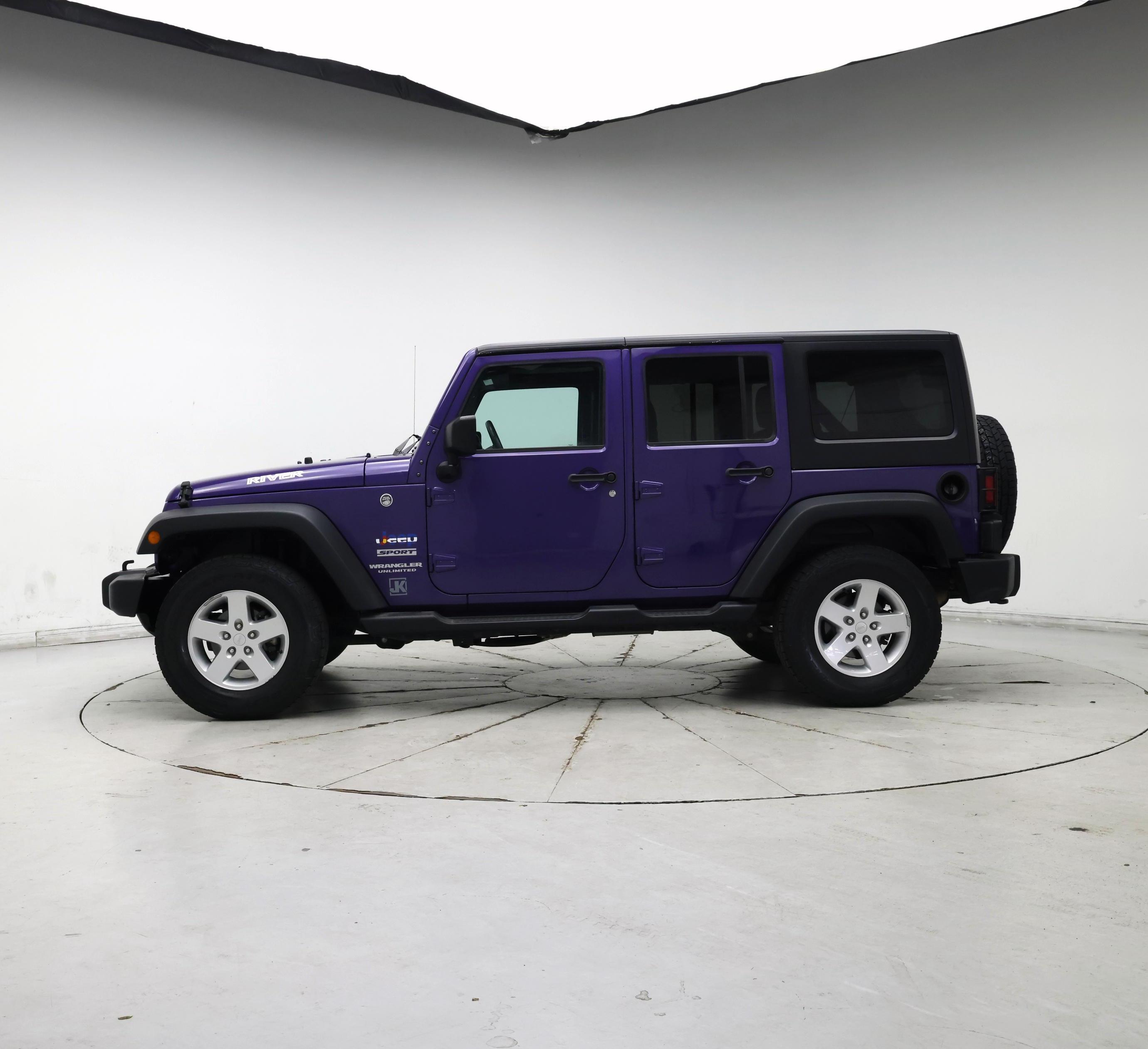 Thumbnail: 2017 Jeep Wrangler - 3