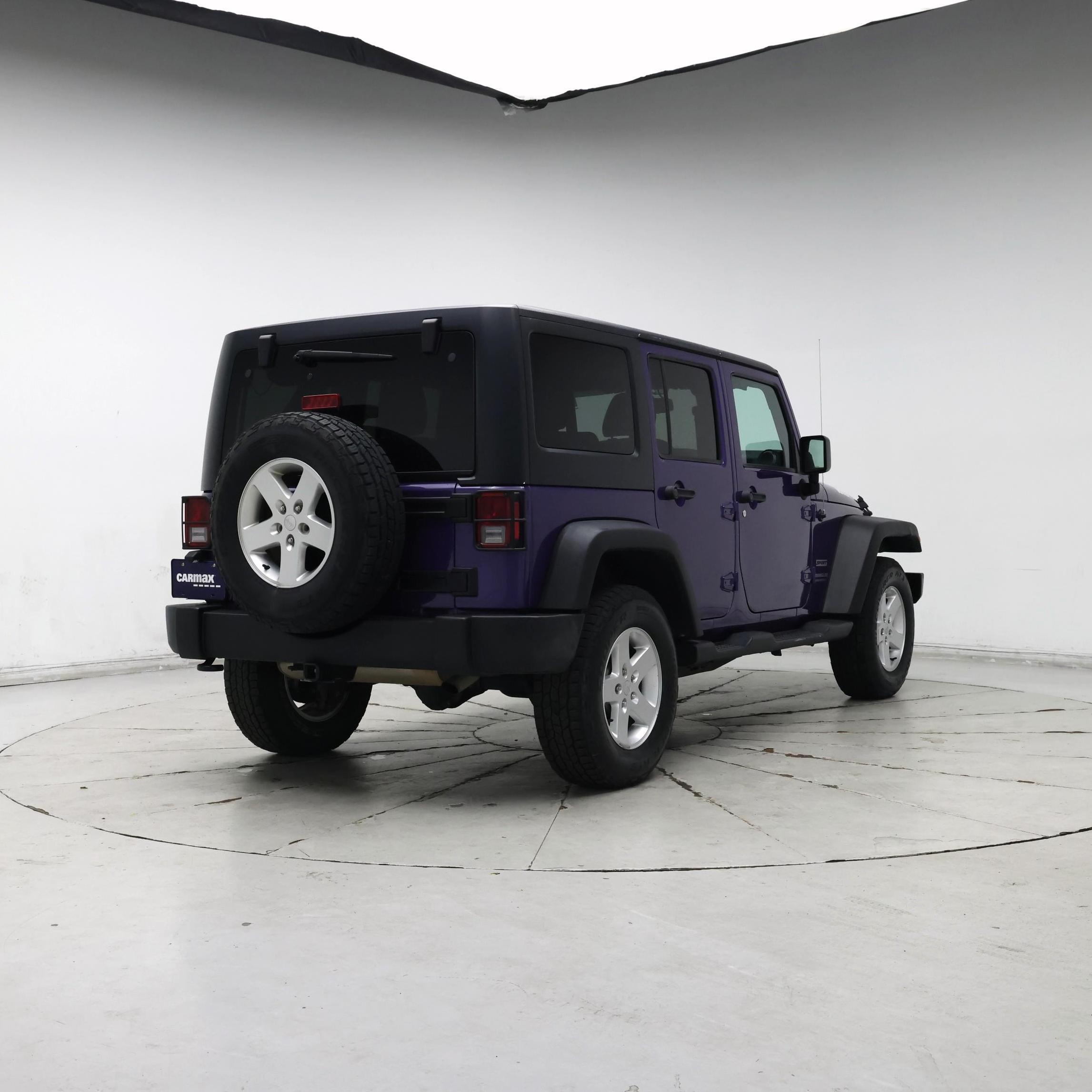 Thumbnail: 2017 Jeep Wrangler - 8