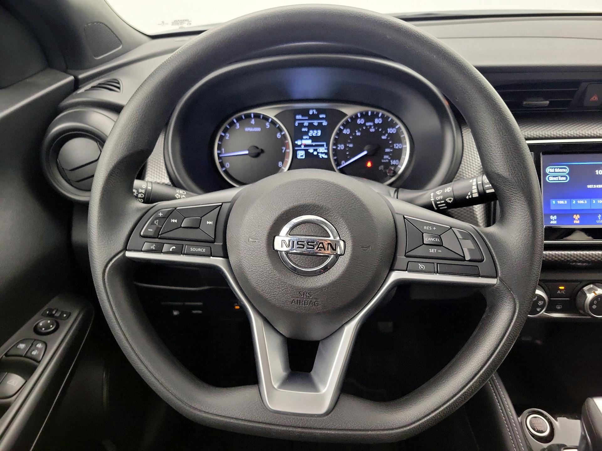 Thumbnail: 2019 Nissan Kicks - 10