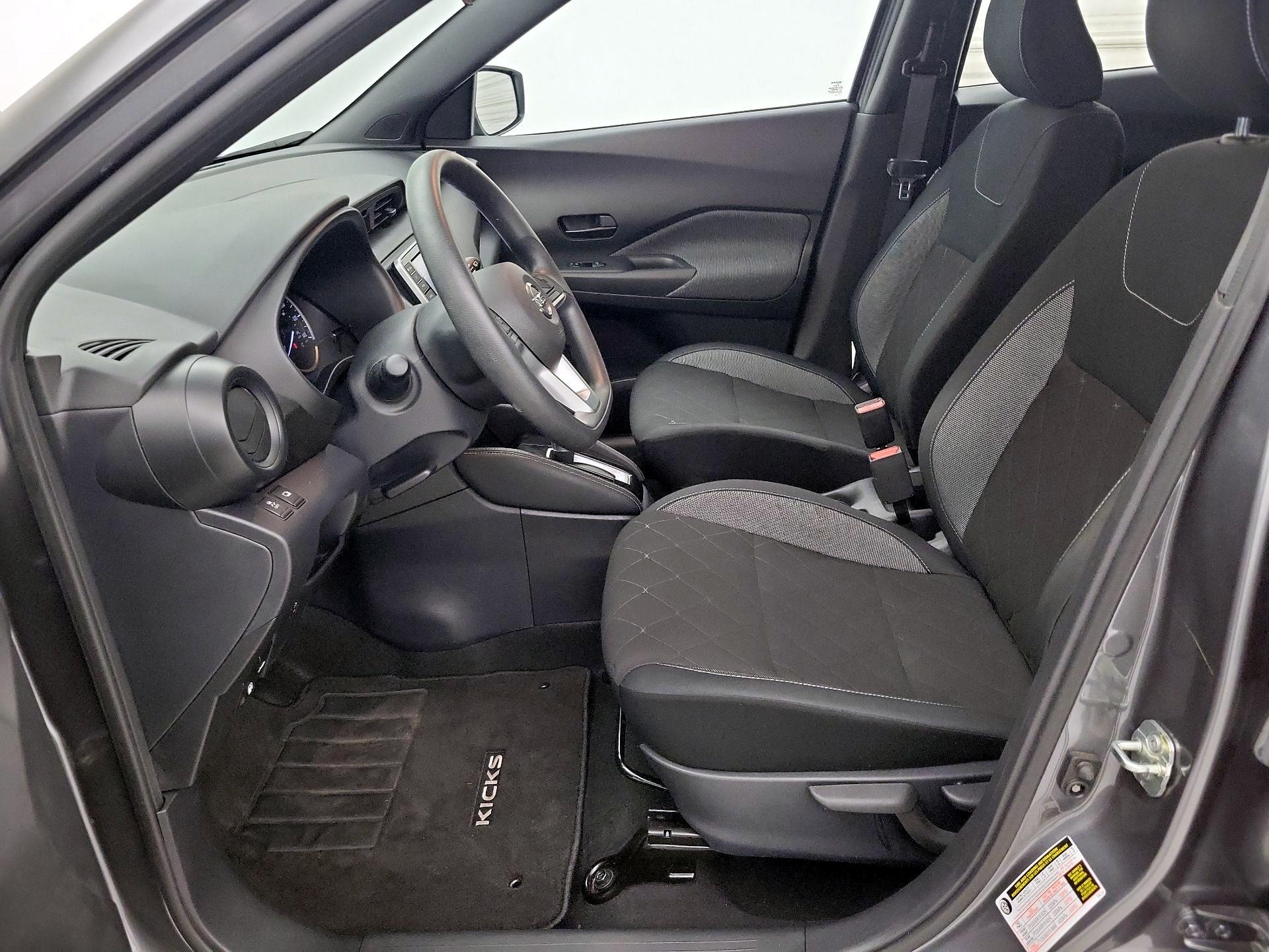 Thumbnail: 2019 Nissan Kicks - 11