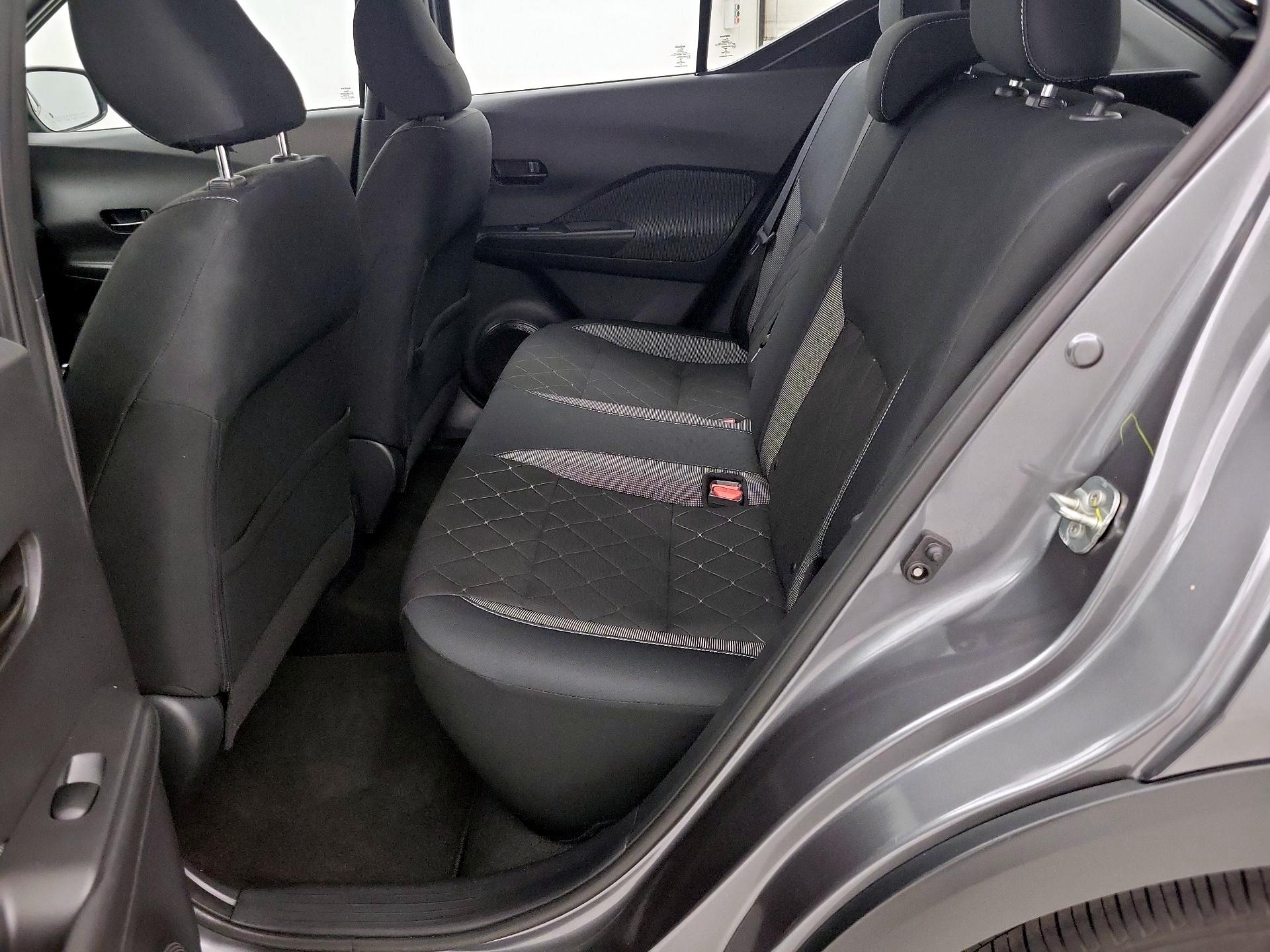 Thumbnail: 2019 Nissan Kicks - 19
