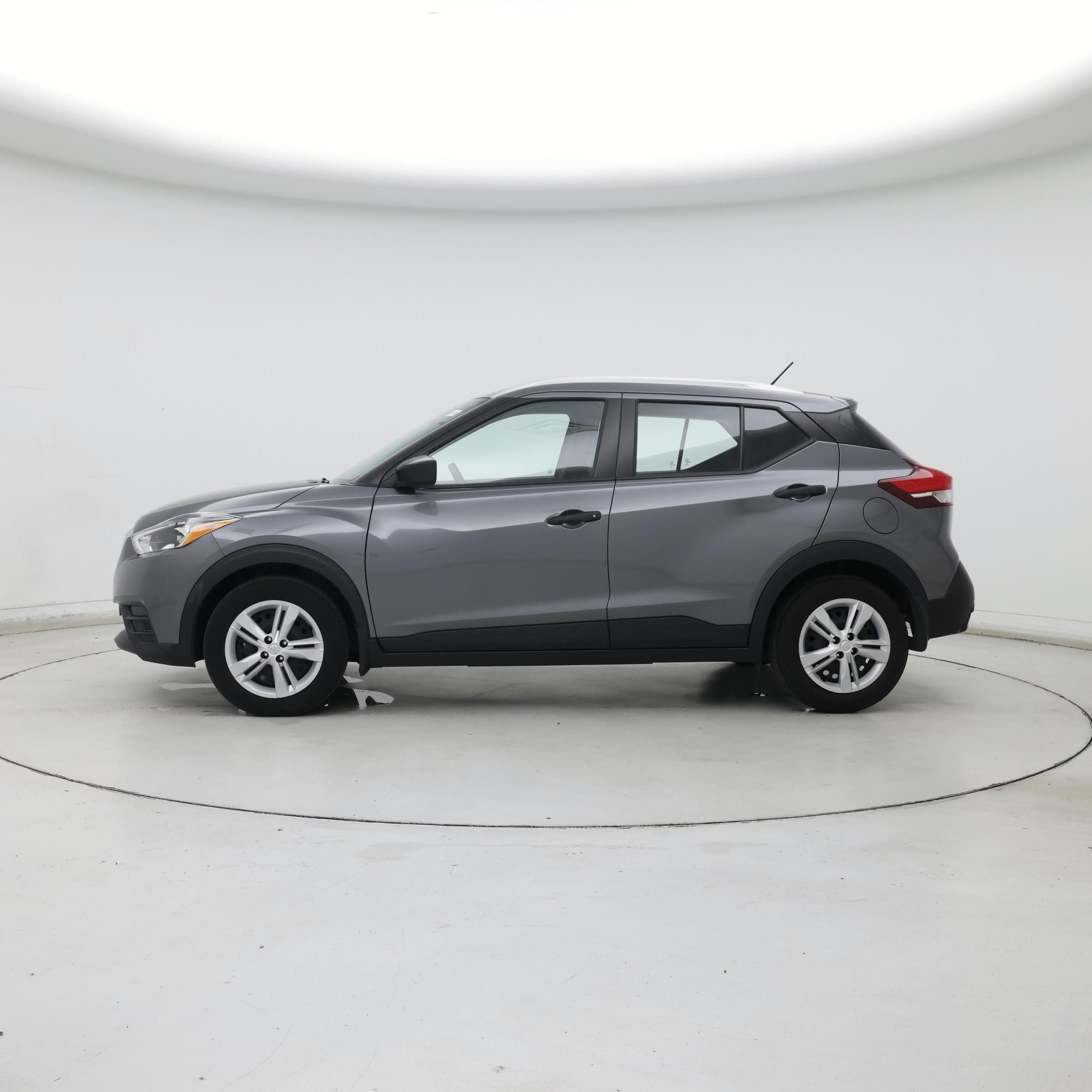 Thumbnail: 2019 Nissan Kicks - 3