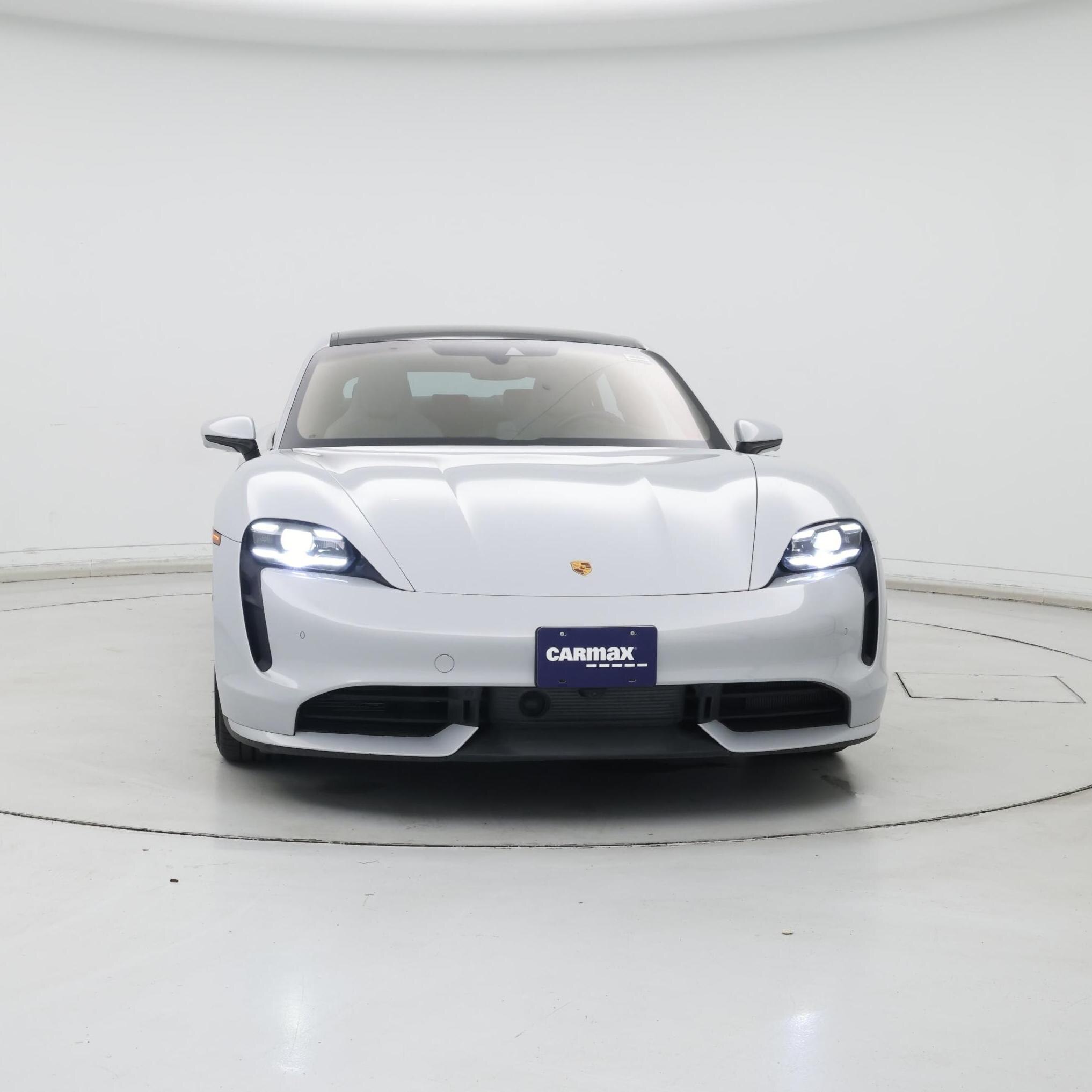Thumbnail: 2022 Porsche Taycan - 5