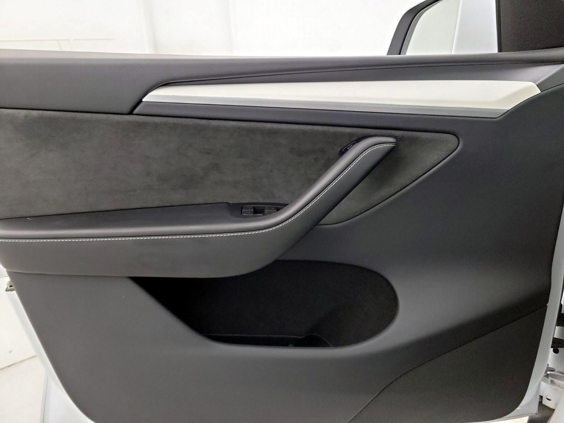 Thumbnail: 2024 Tesla Model Y - 12