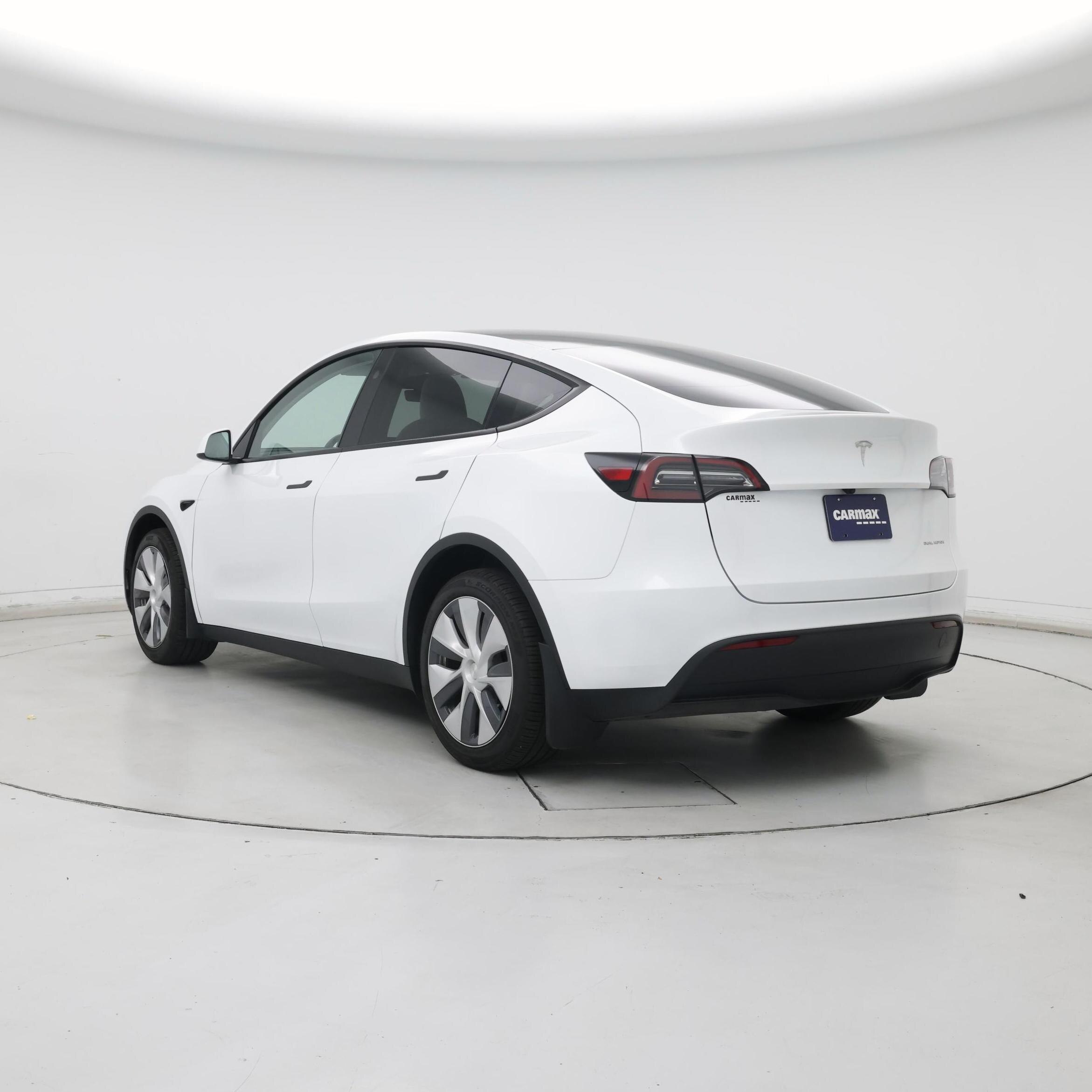 Thumbnail: 2024 Tesla Model Y - 2