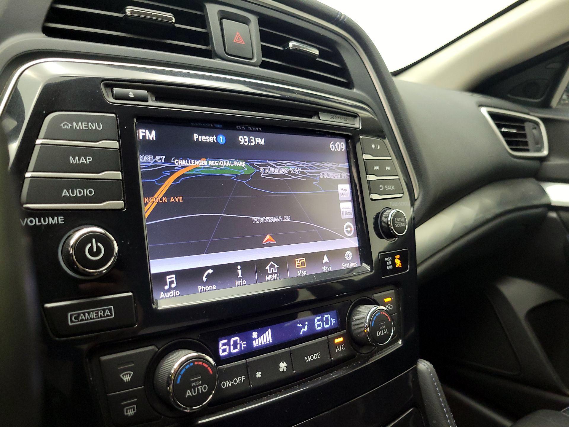 Thumbnail: 2016 Nissan Maxima - 14