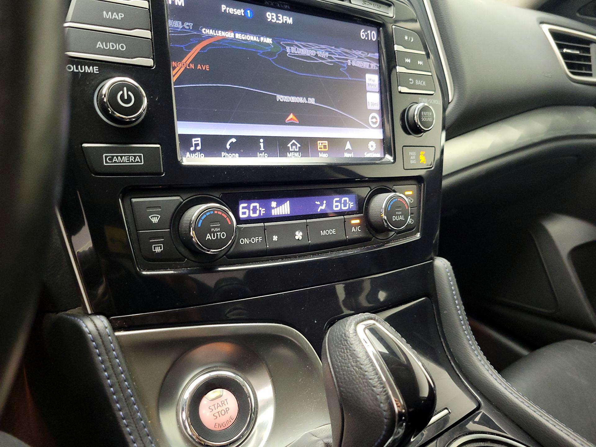 Thumbnail: 2016 Nissan Maxima - 17
