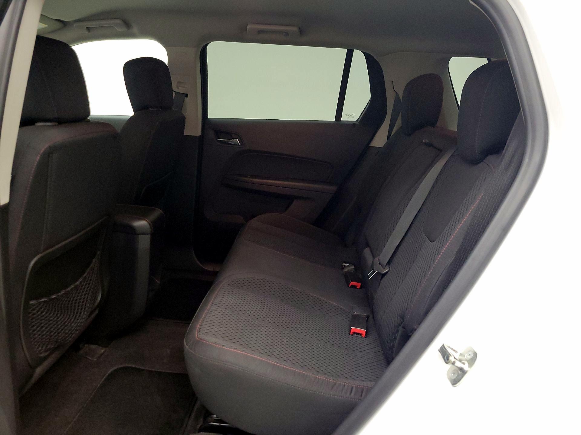 Thumbnail: 2015 GMC Terrain - 17