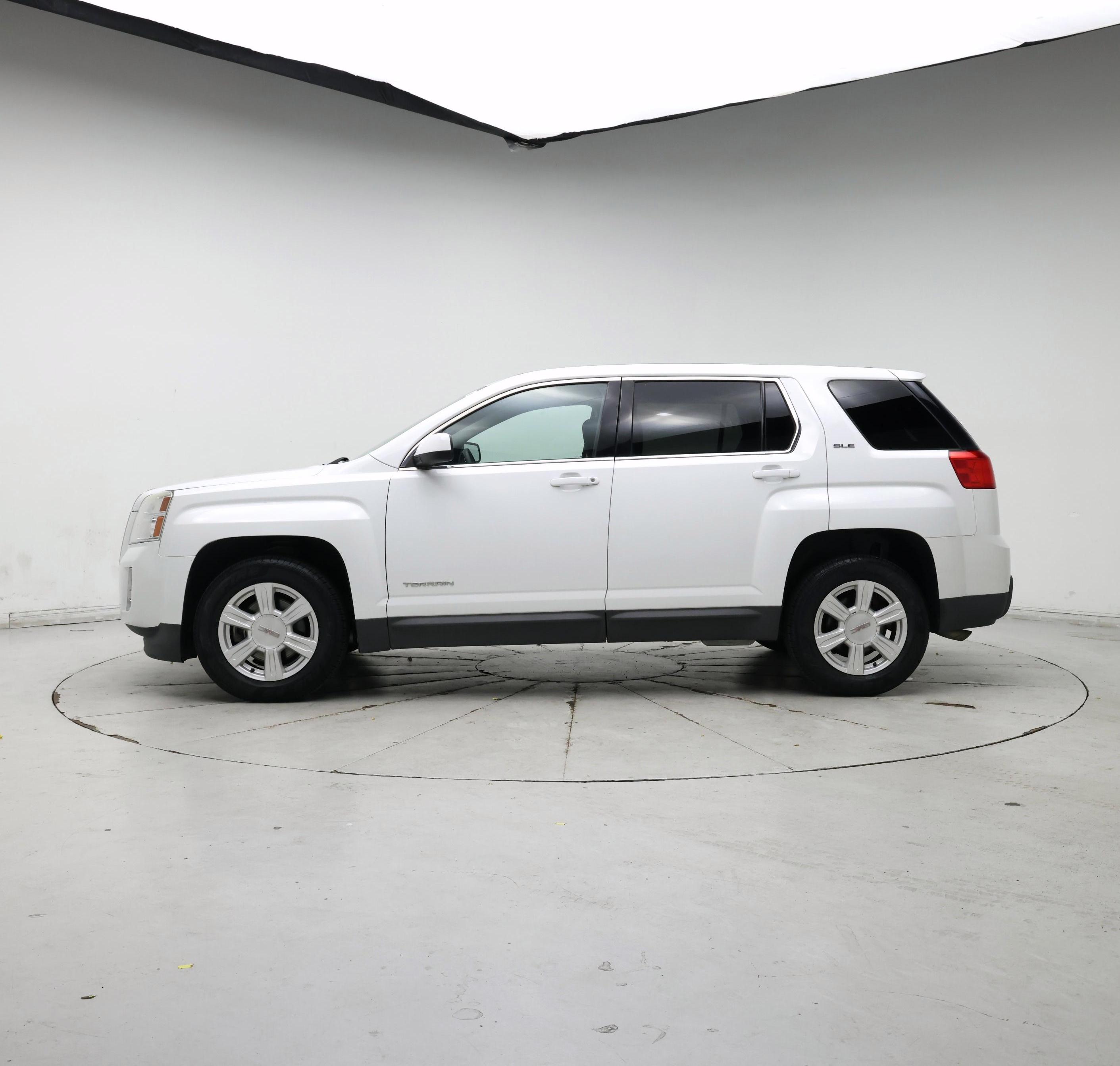 Thumbnail: 2015 GMC Terrain - 3