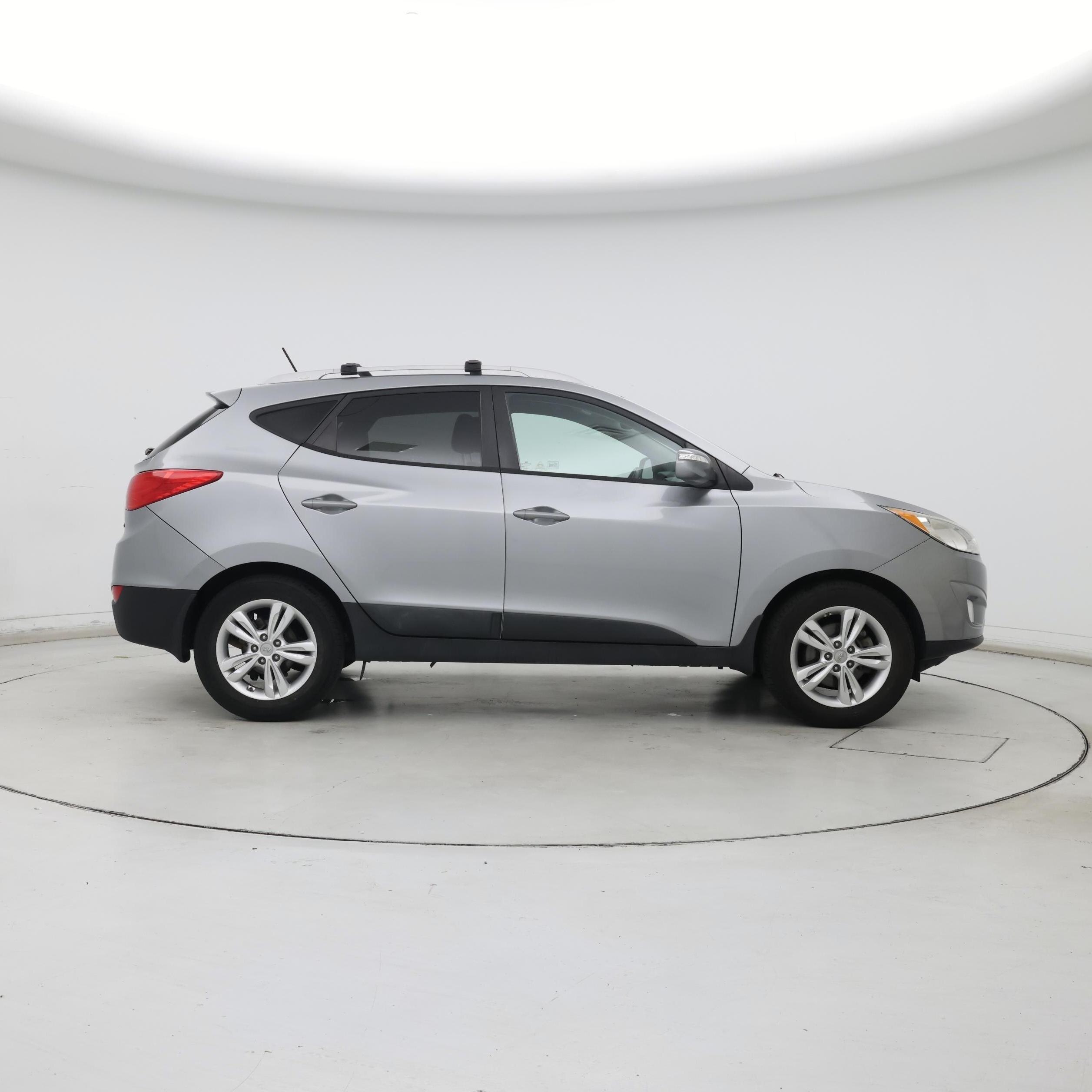 Thumbnail: 2013 Hyundai Tucson - 7