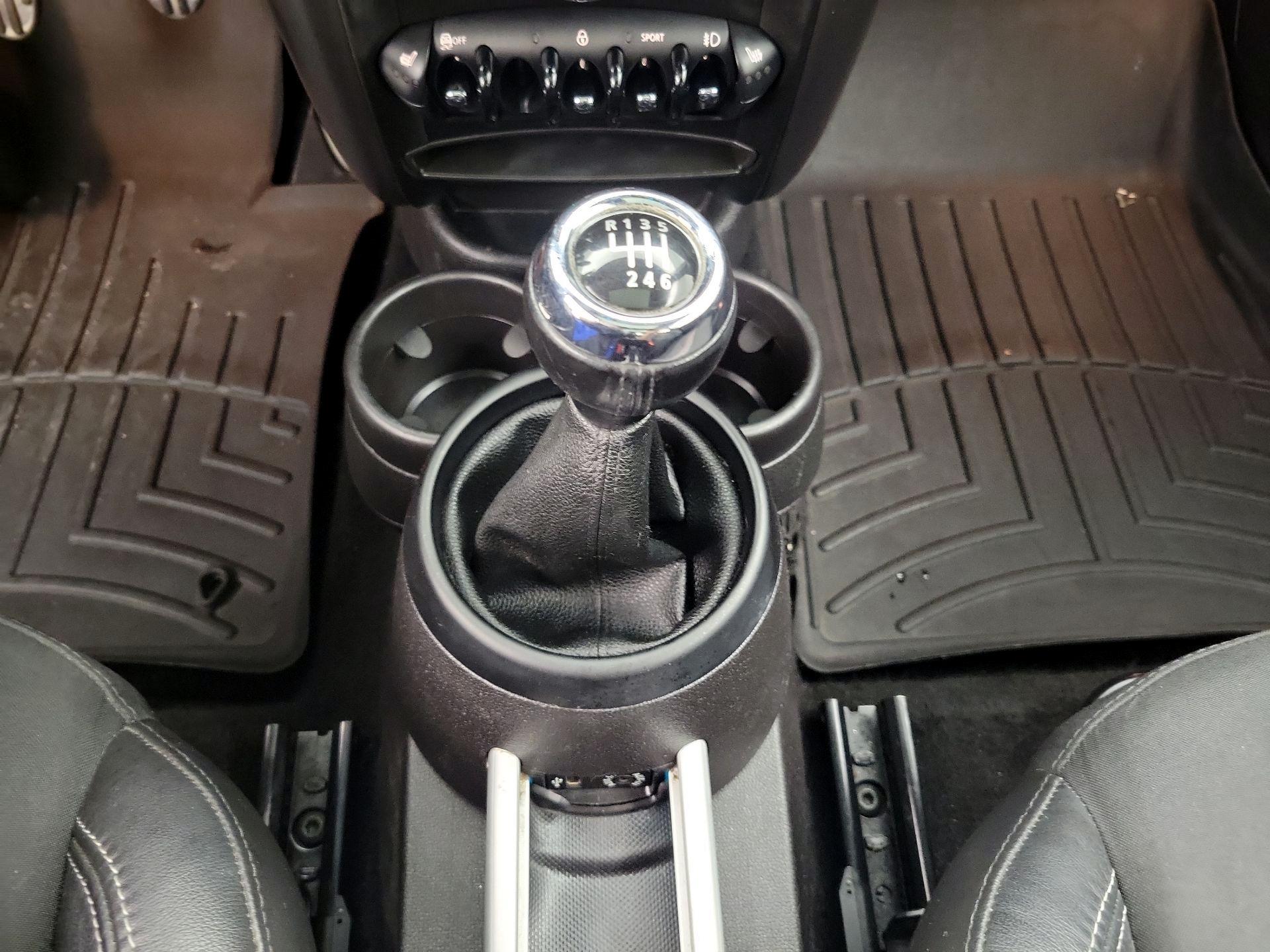 Thumbnail: 2014 MINI Cooper Paceman - 15