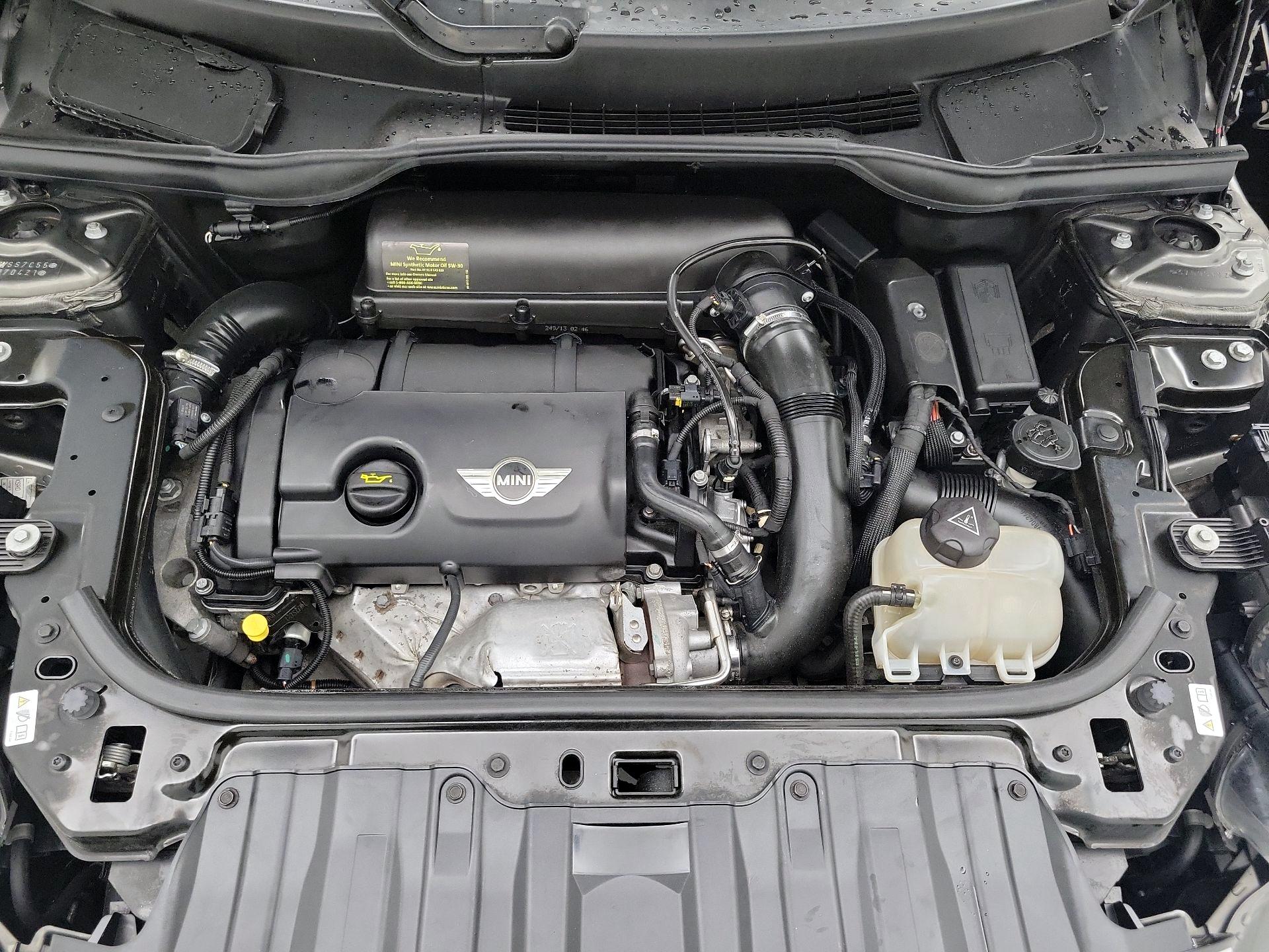 Thumbnail: 2014 MINI Cooper Paceman - 19