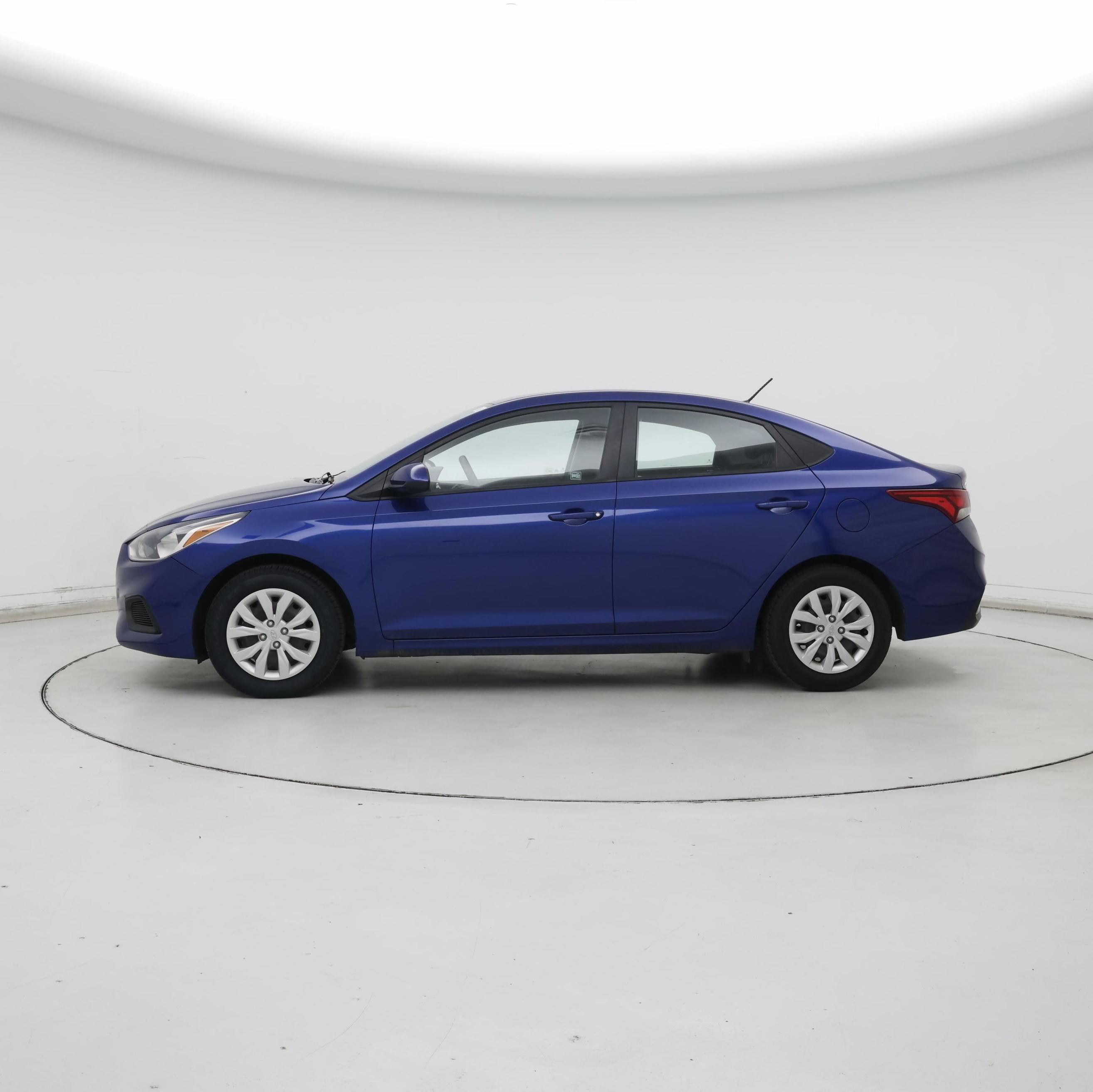 Thumbnail: 2019 Hyundai Accent - 3