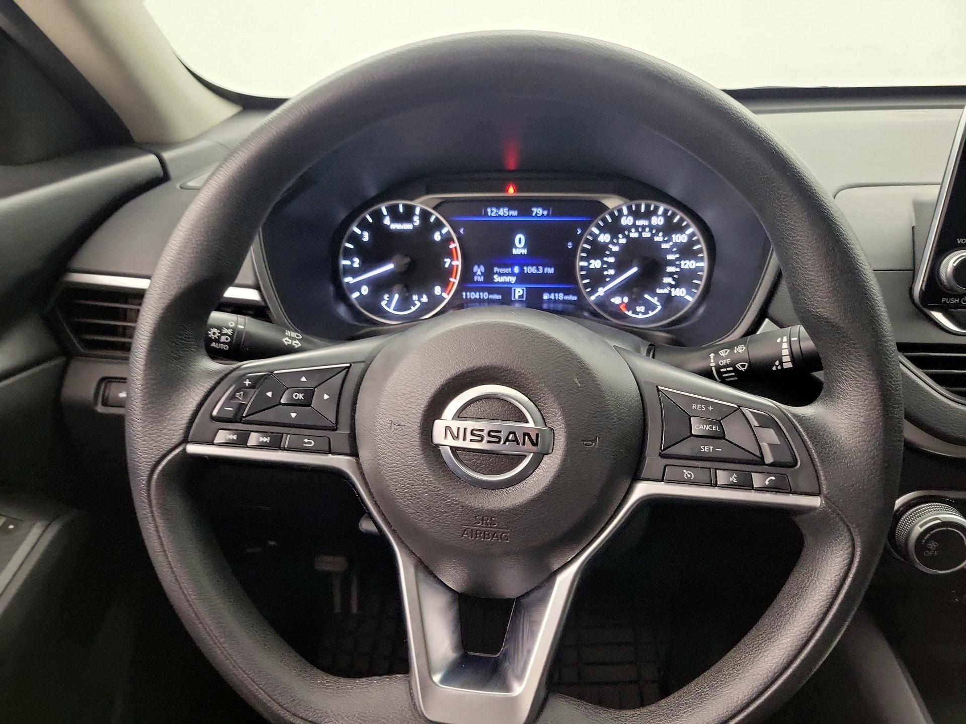 Thumbnail: 2020 Nissan Altima - 10