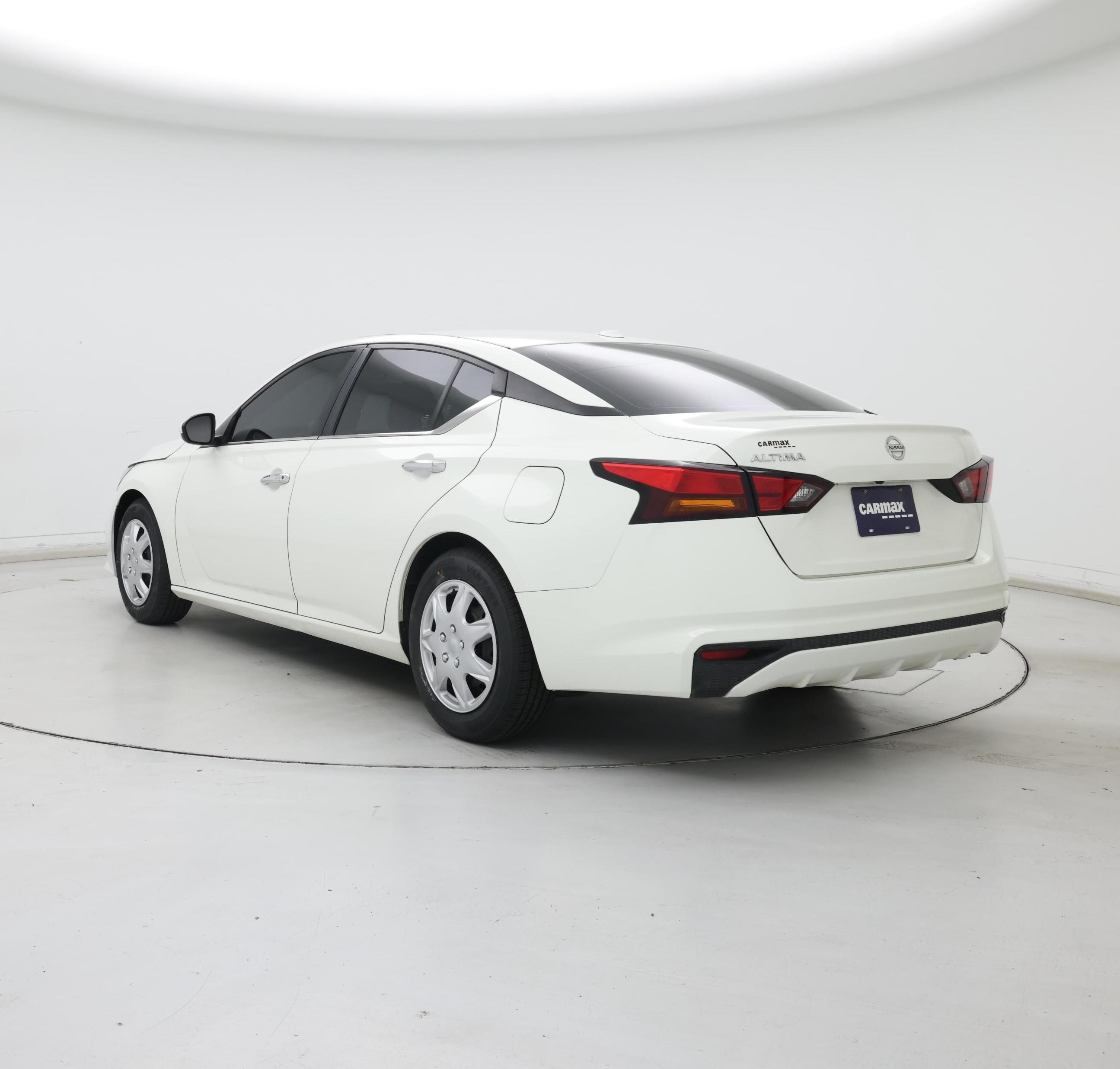 Thumbnail: 2020 Nissan Altima - 2