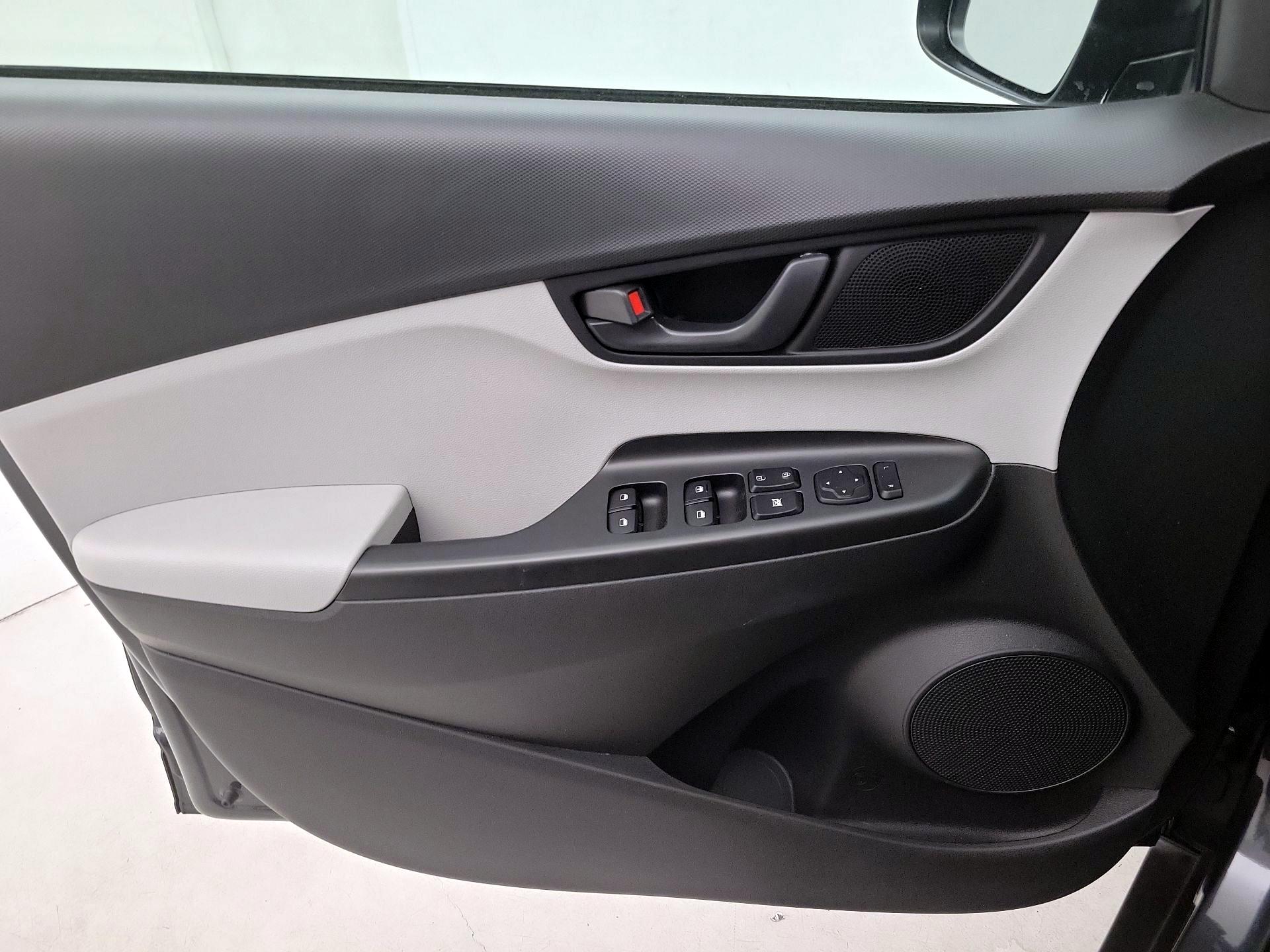 Thumbnail: 2022 Hyundai Kona - 12