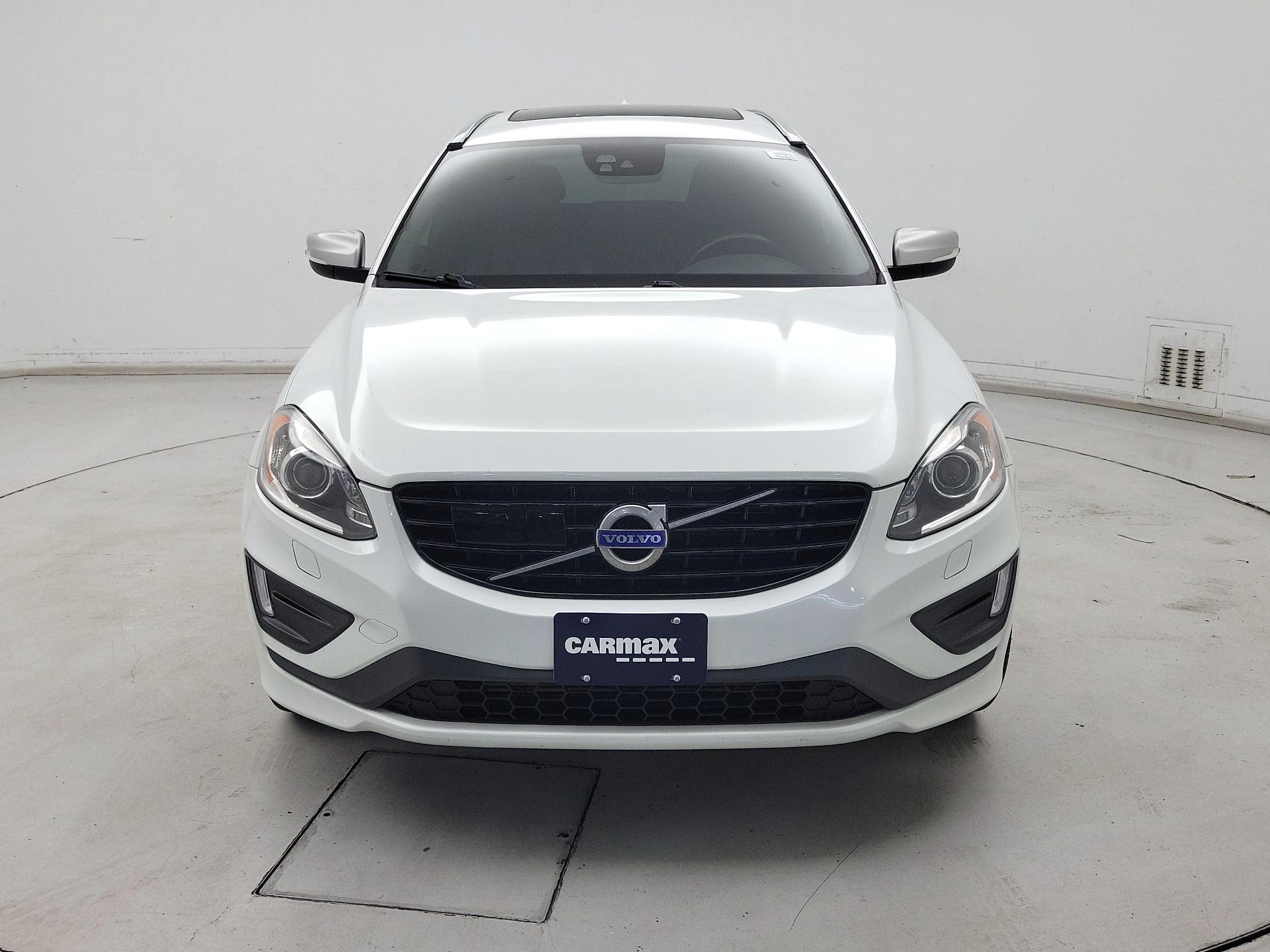 Thumbnail: 2017 Volvo XC60 - 2