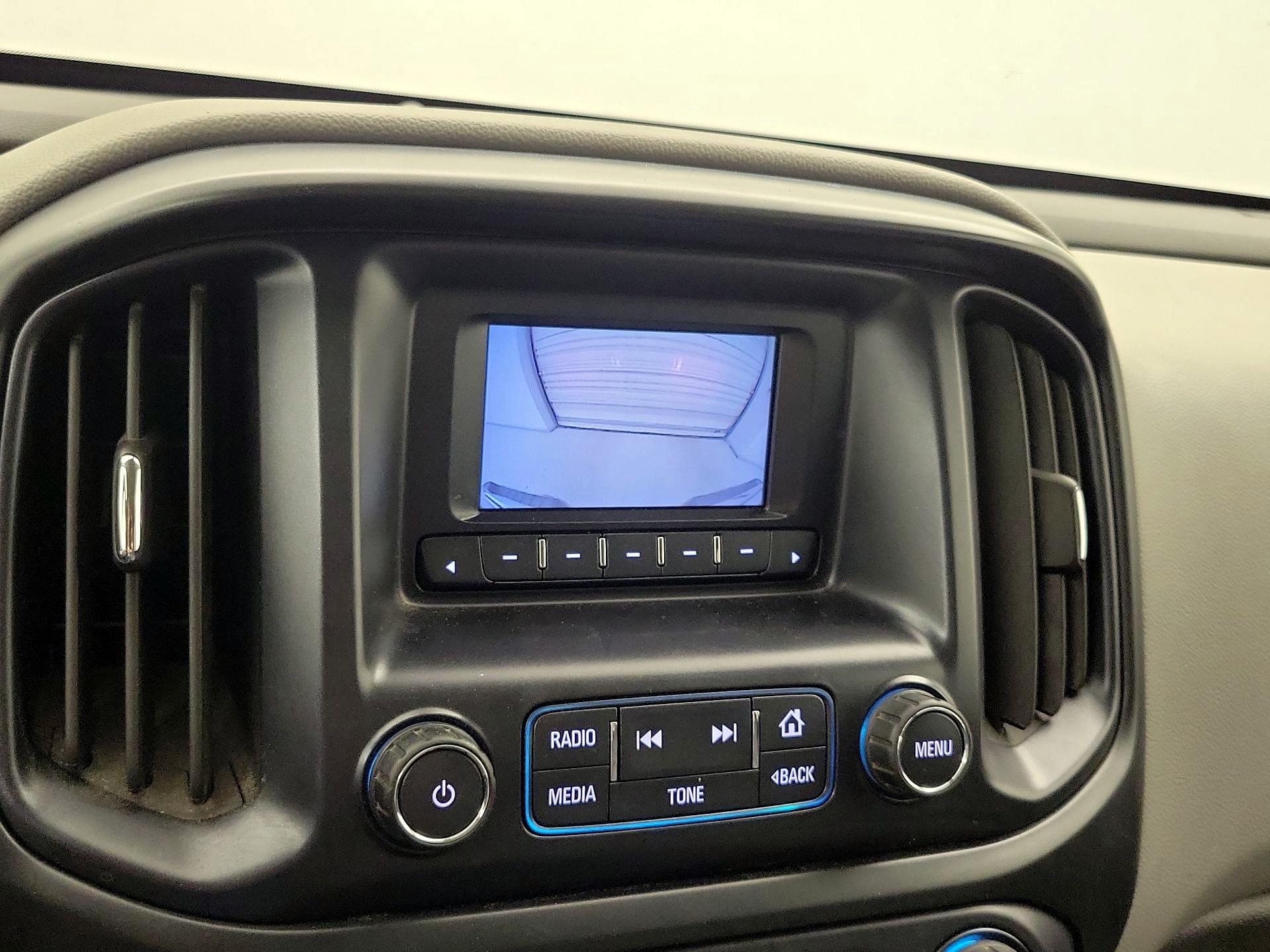 Thumbnail: 2016 Chevrolet Colorado - 14