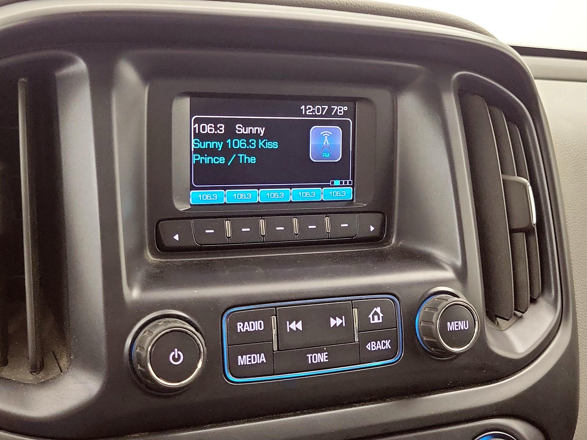 Thumbnail: 2016 Chevrolet Colorado - 15