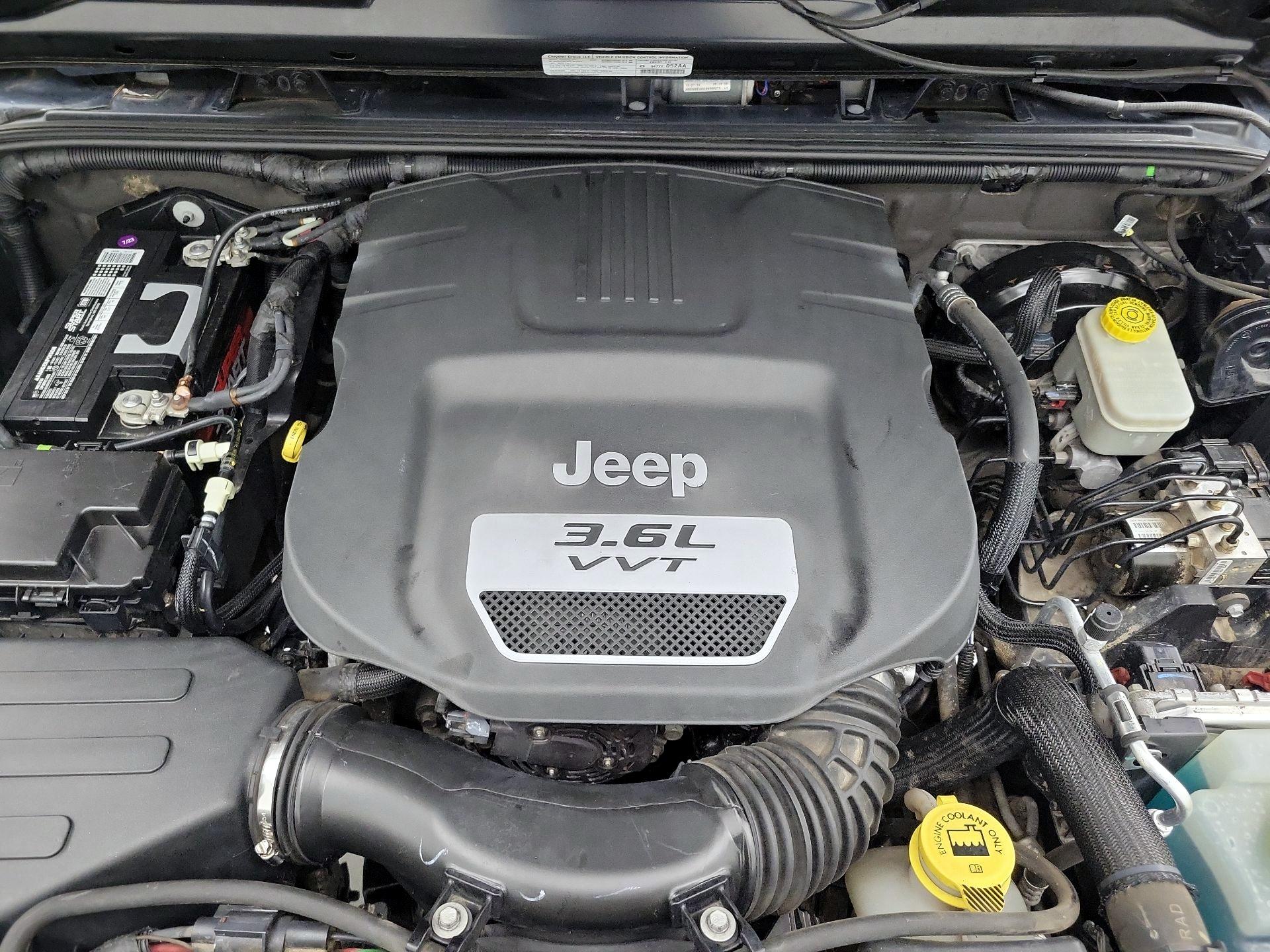 Thumbnail: 2013 Jeep Wrangler - 19