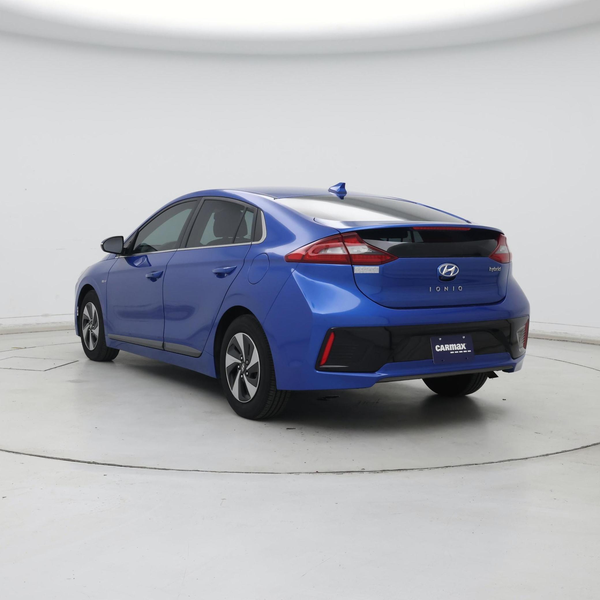 Thumbnail: 2018 Hyundai Ioniq - 2