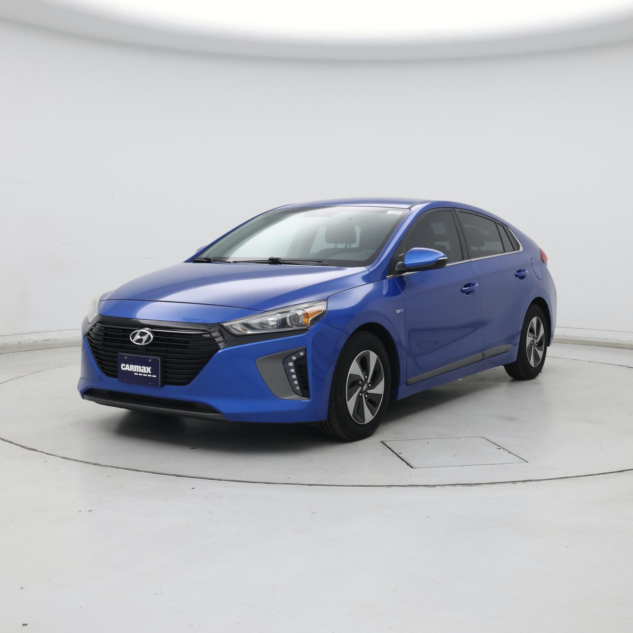 Thumbnail: 2018 Hyundai Ioniq - 4