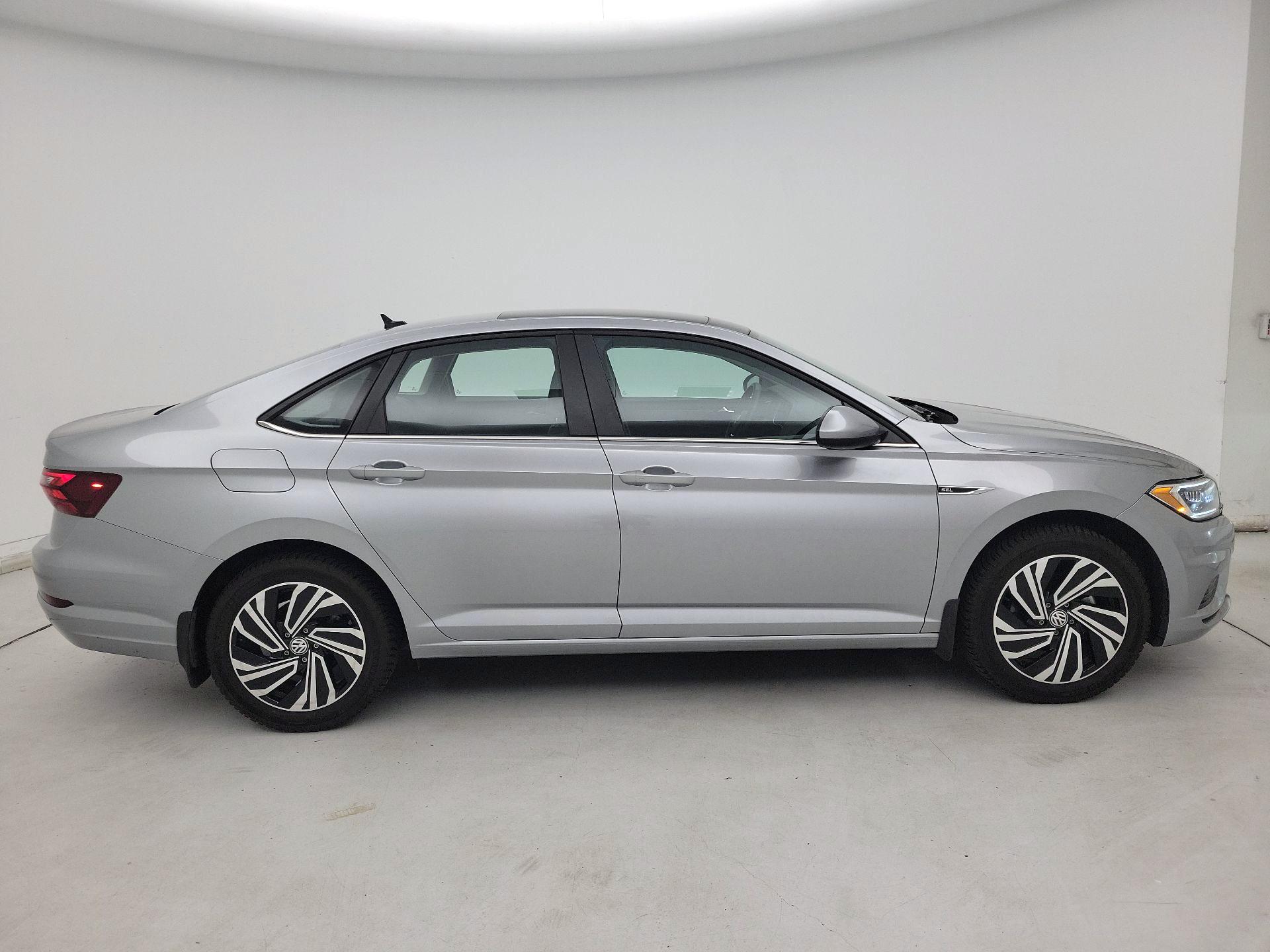 Thumbnail: 2020 Volkswagen Jetta - 4