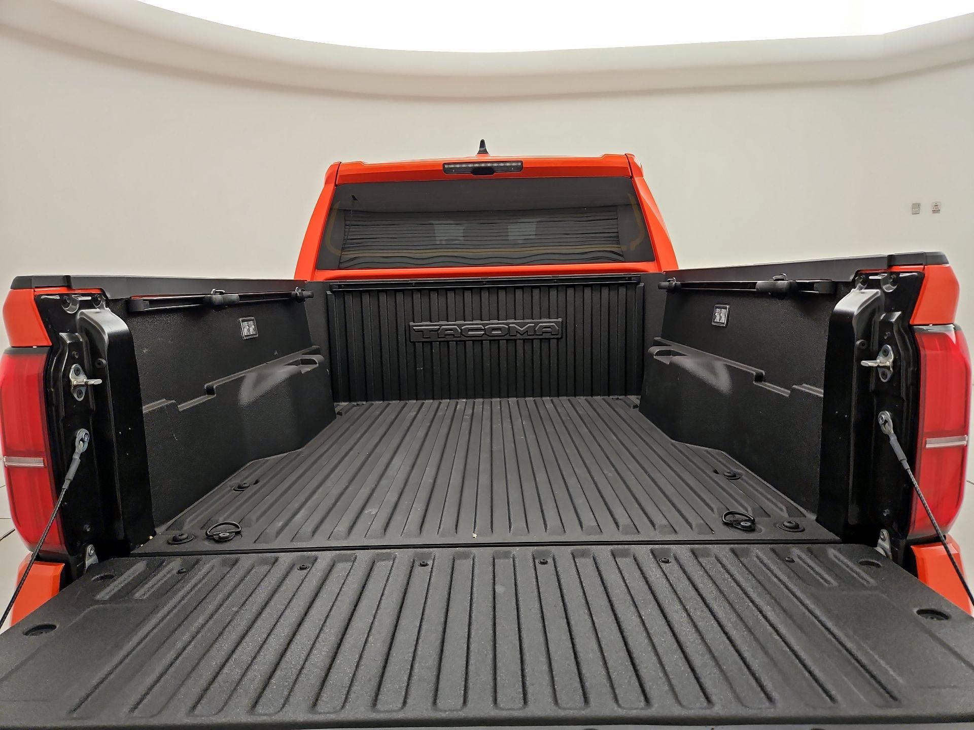 Thumbnail: 2024 Toyota Tacoma - 20