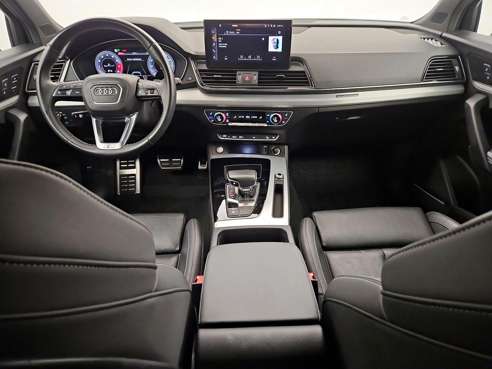 Thumbnail: 2021 Audi SQ5 - 9