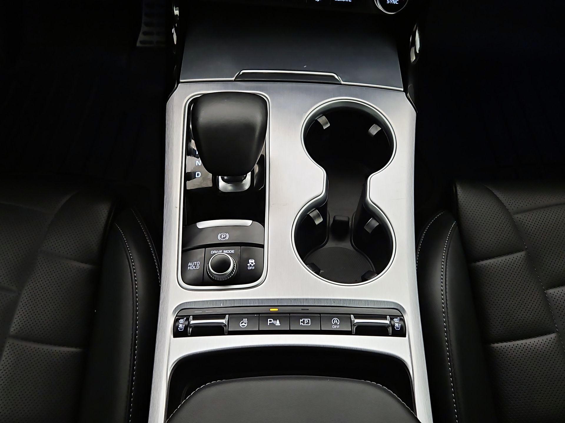 Thumbnail: 2022 Kia Stinger - 18