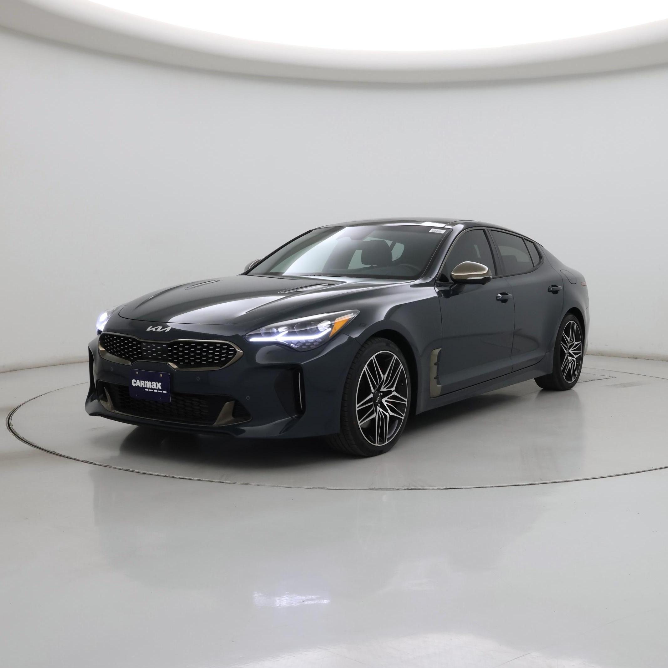 Thumbnail: 2022 Kia Stinger - 4