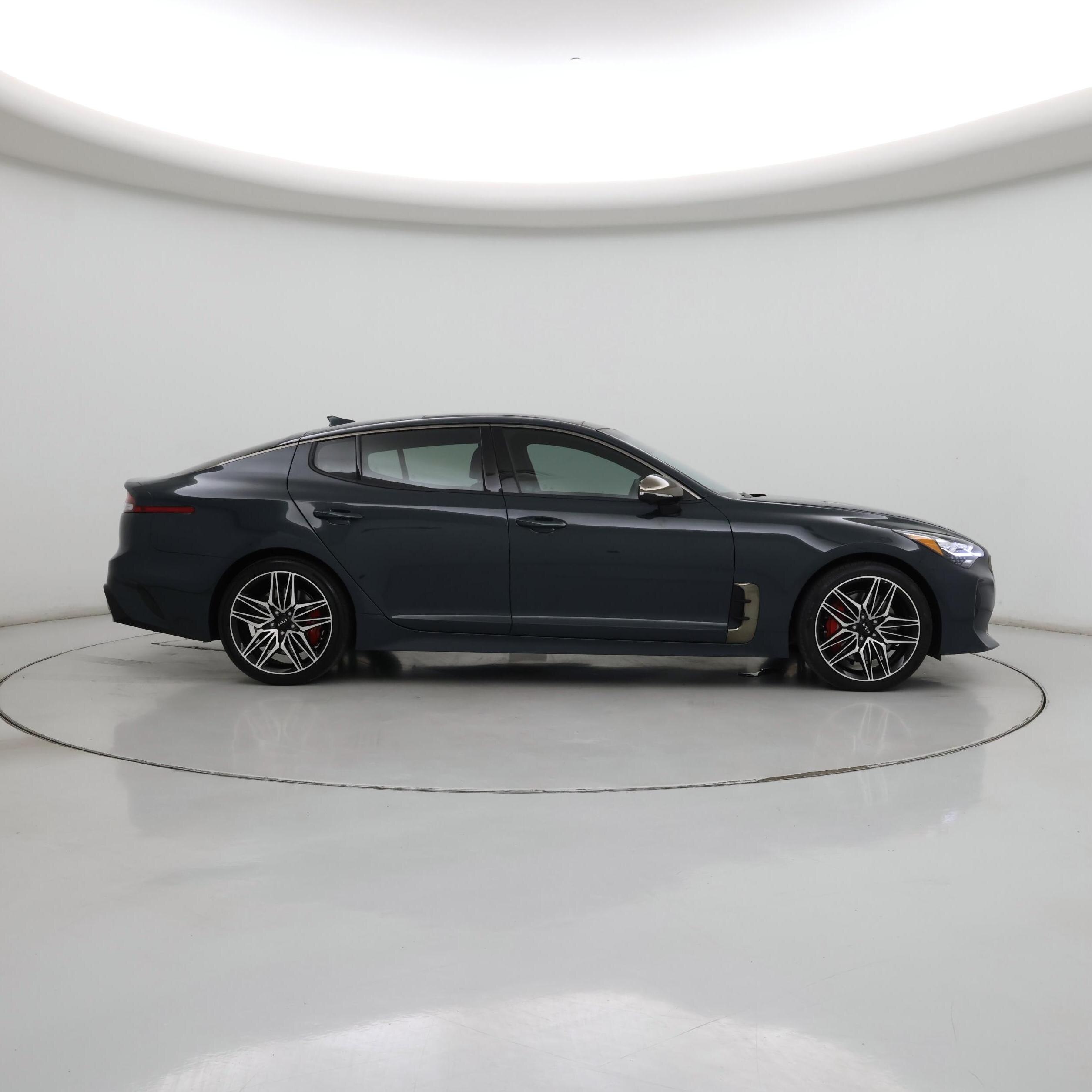 Thumbnail: 2022 Kia Stinger - 7