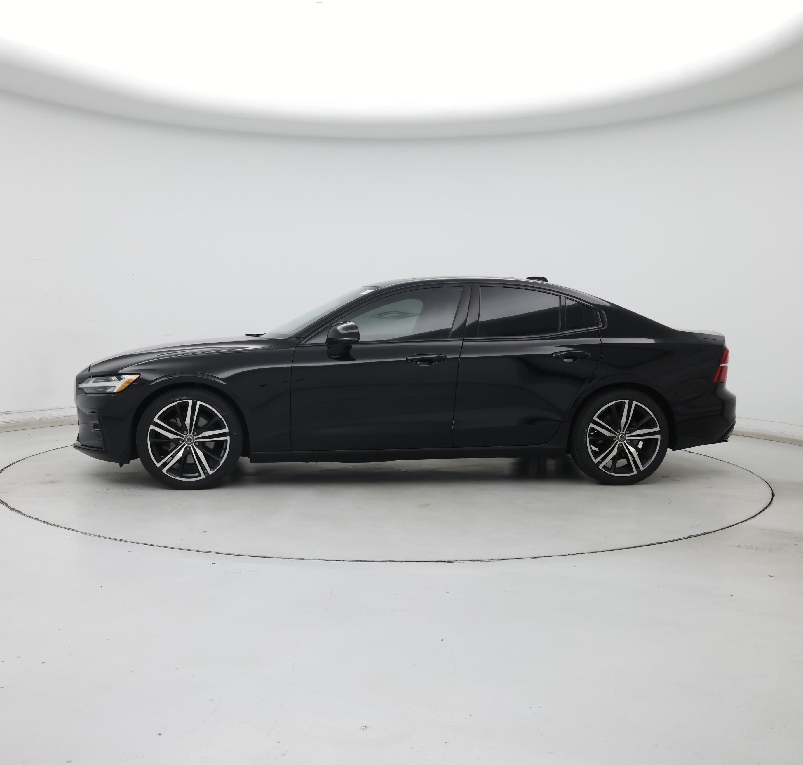Thumbnail: 2020 Volvo S60 - 3
