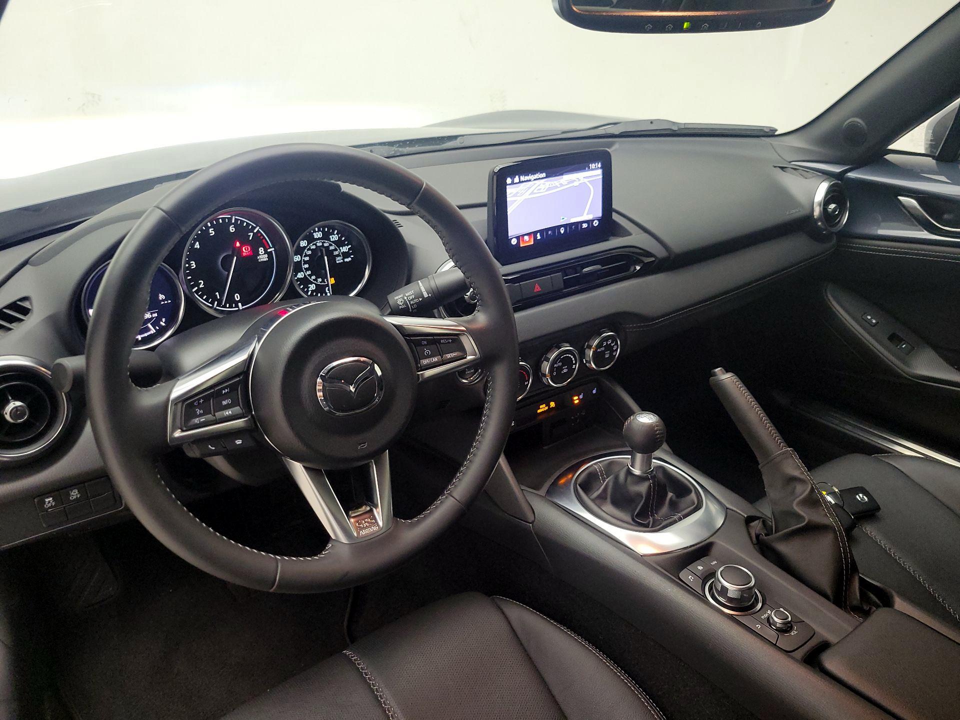 Thumbnail: 2021 Mazda MX-5 Miata - 9