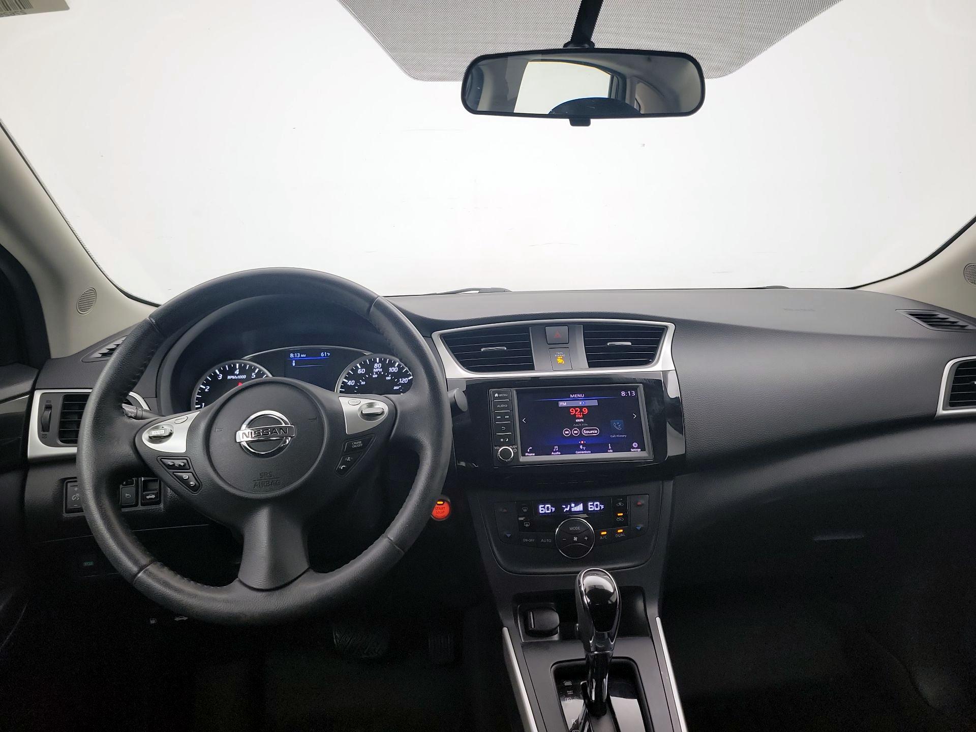 Thumbnail: 2019 Nissan Sentra - 9