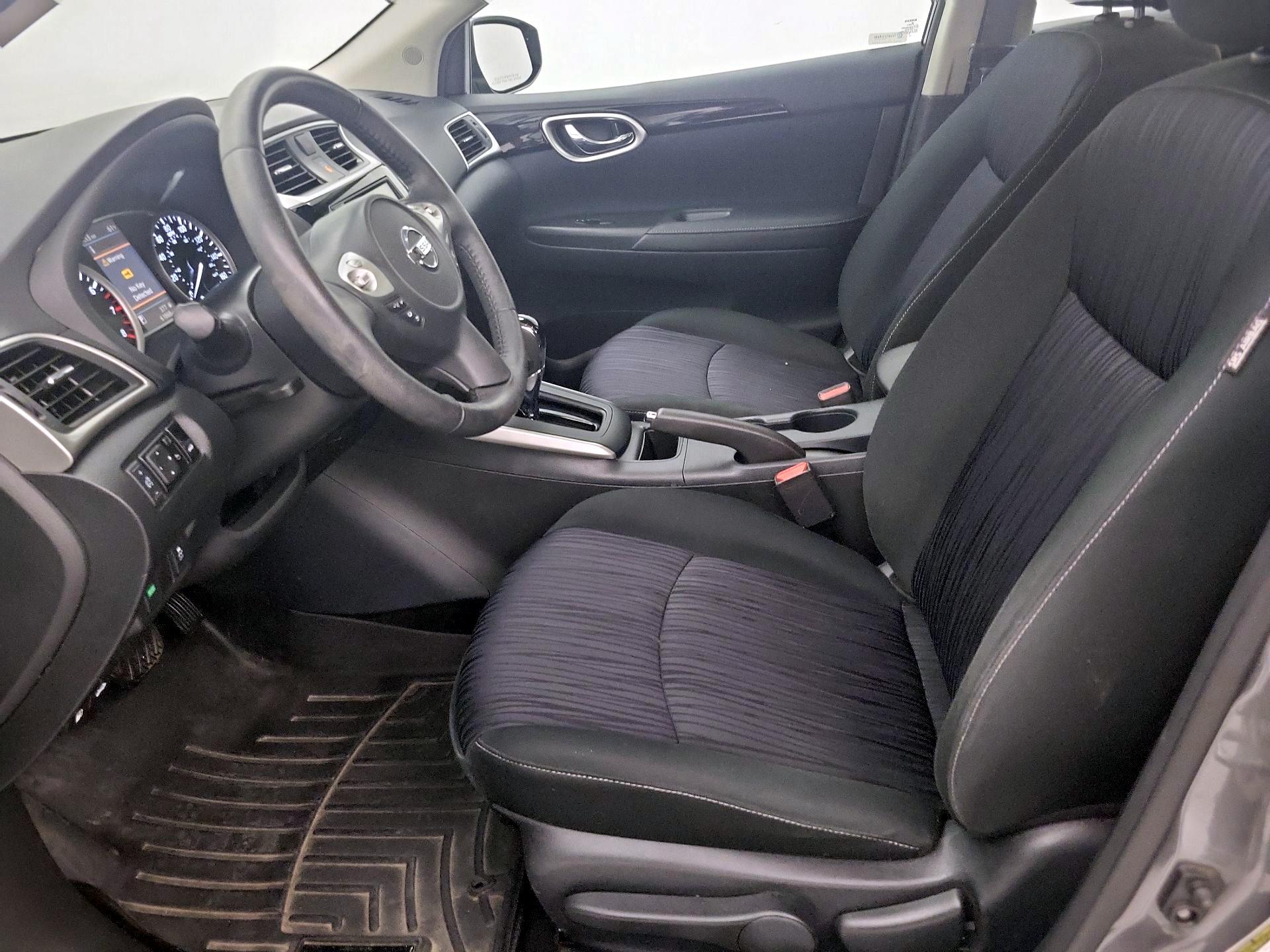 Thumbnail: 2019 Nissan Sentra - 11